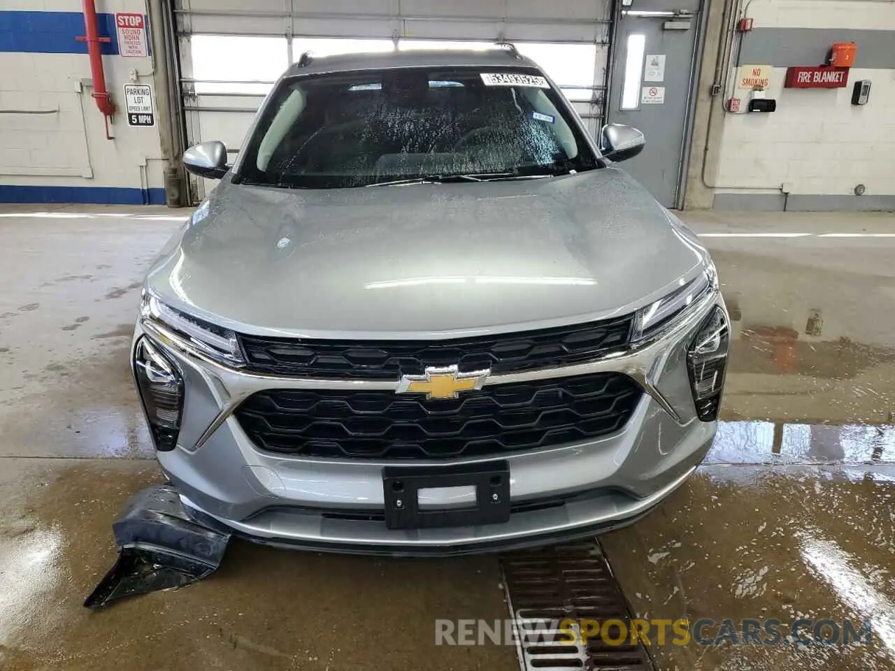 5 Photograph of a damaged car KL77LHEP5SC197921 CHEVROLET TRAX 2025