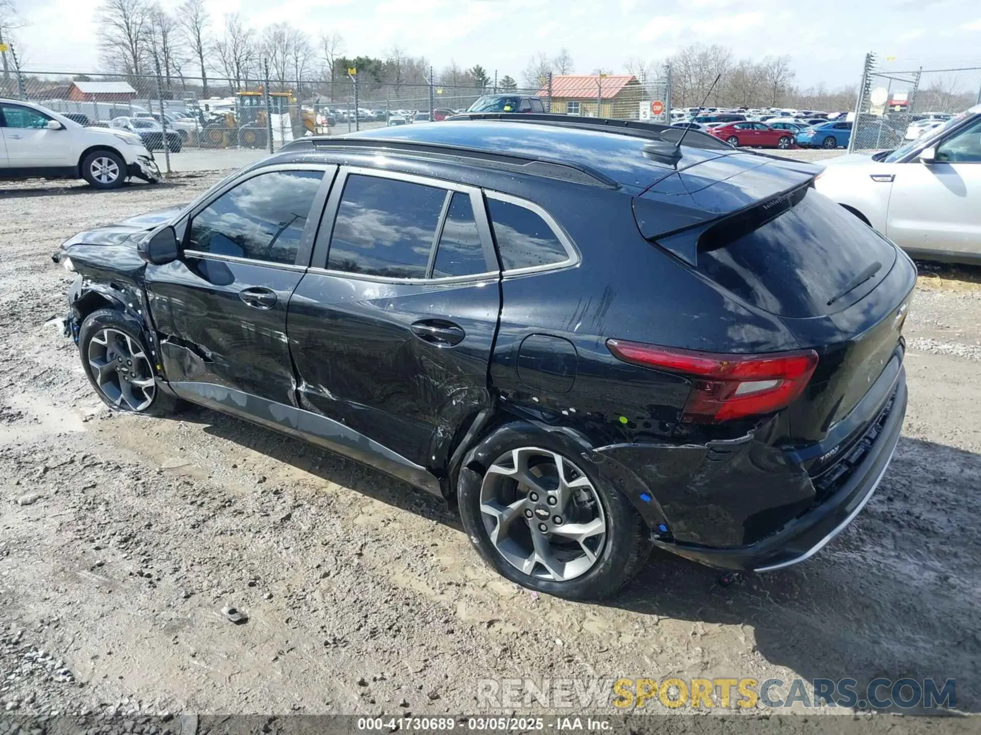 3 Фотография поврежденного автомобиля KL77LHEP6SC016096 CHEVROLET TRAX 2025