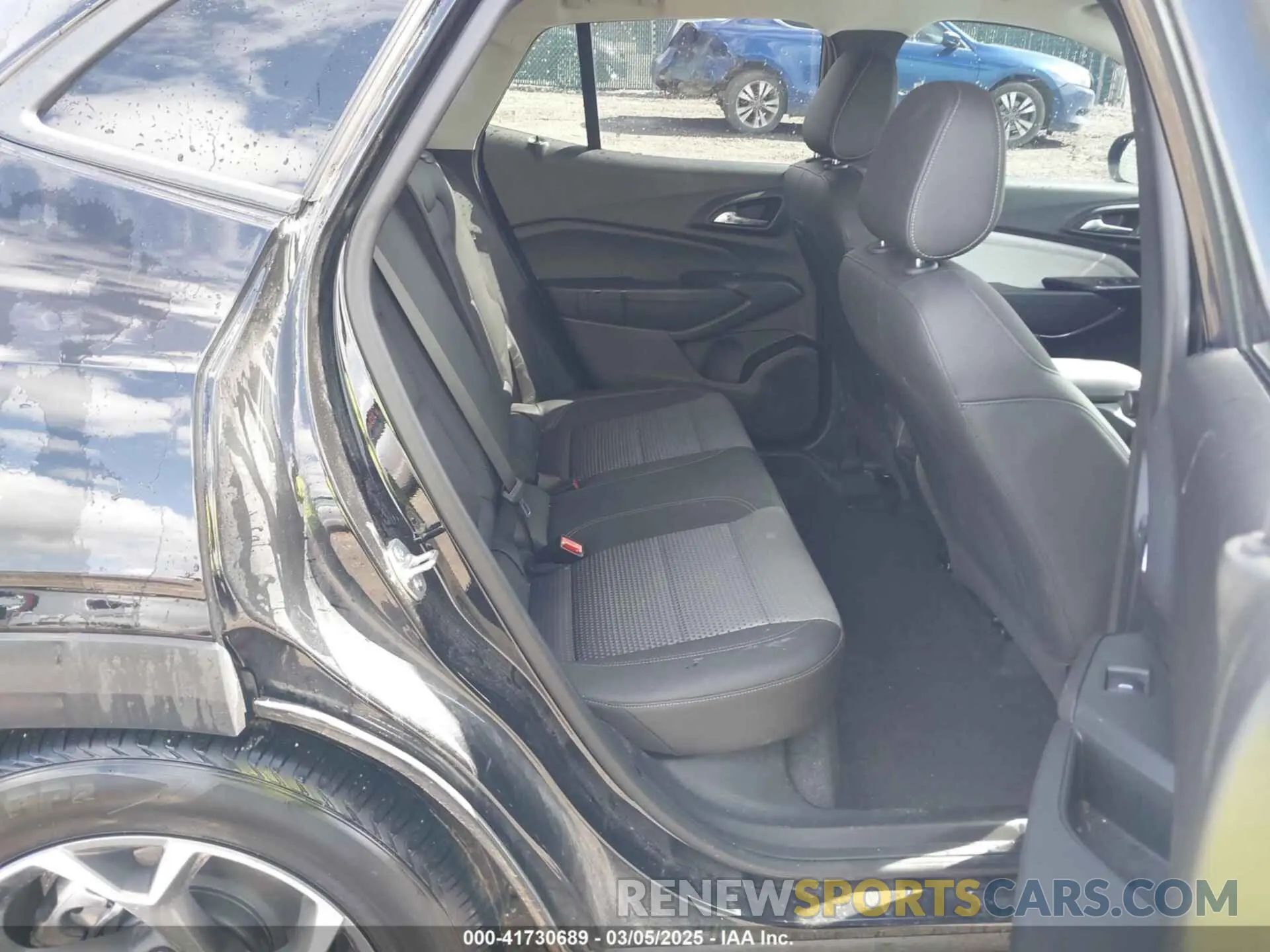 8 Фотография поврежденного автомобиля KL77LHEP6SC016096 CHEVROLET TRAX 2025