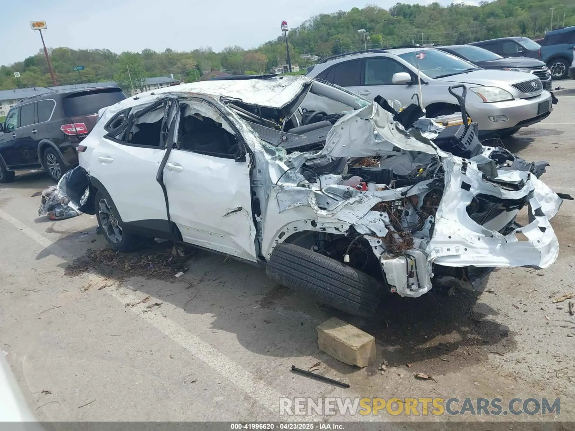 1 Photograph of a damaged car KL77LHEP6SC081711 CHEVROLET TRAX 2025