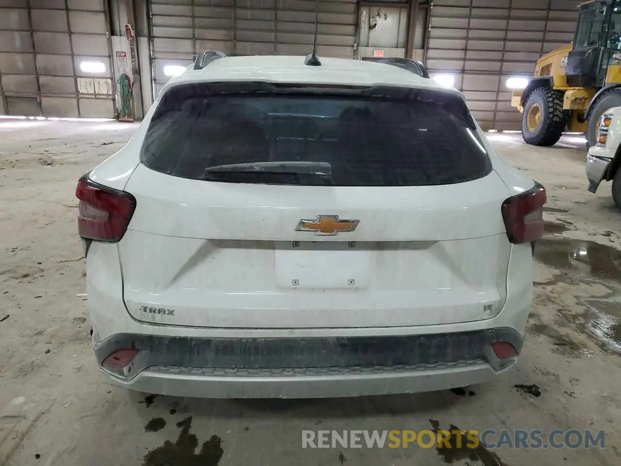 6 Photograph of a damaged car KL77LHEP6SC151420 CHEVROLET TRAX 2025