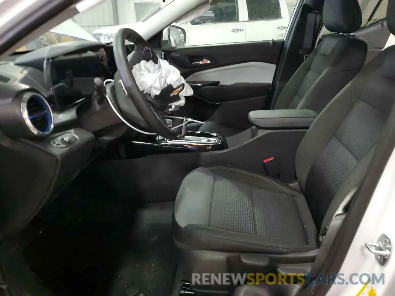 7 Photograph of a damaged car KL77LHEP6SC151420 CHEVROLET TRAX 2025