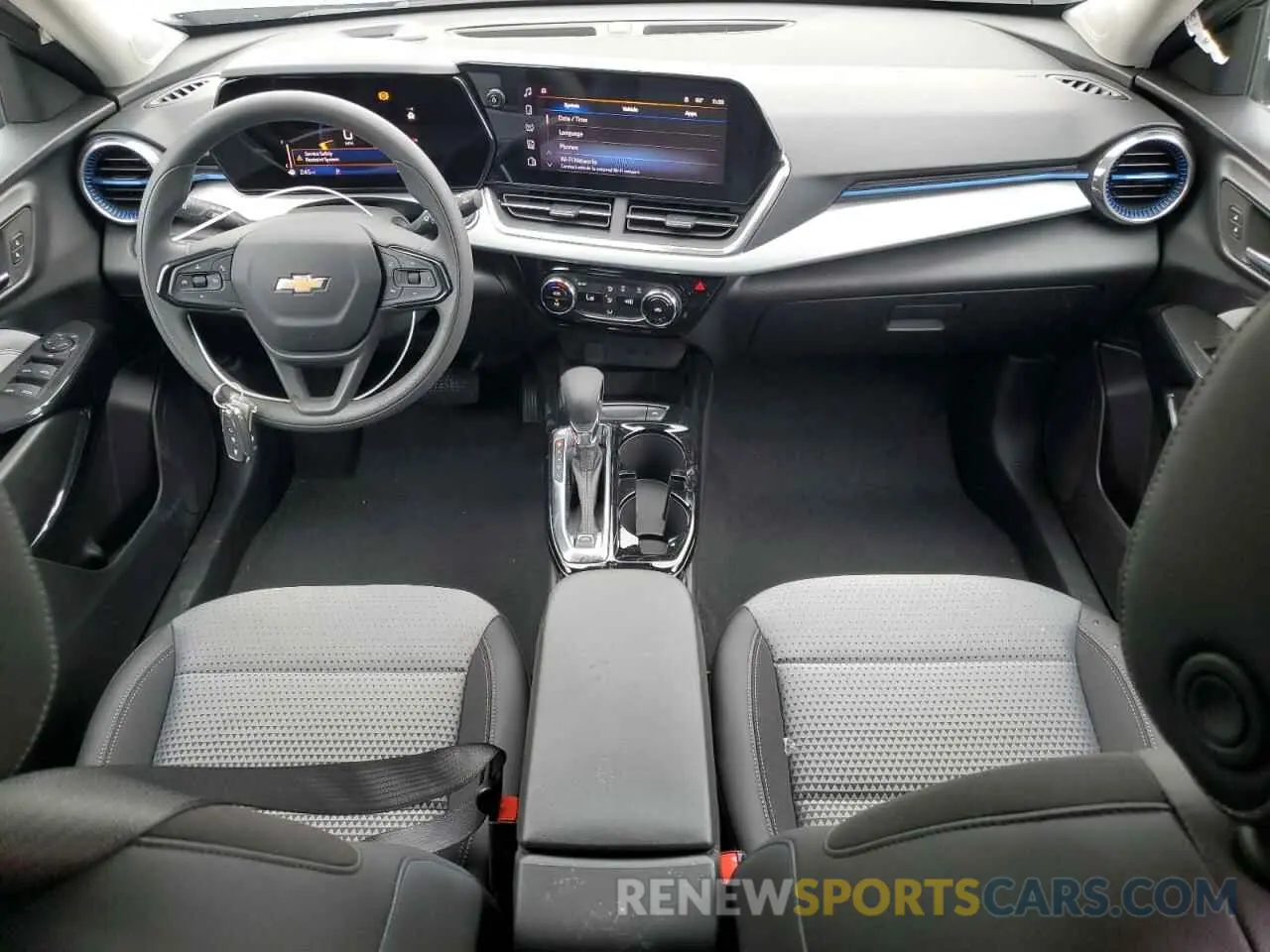 8 Photograph of a damaged car KL77LHEP6SC232109 CHEVROLET TRAX 2025