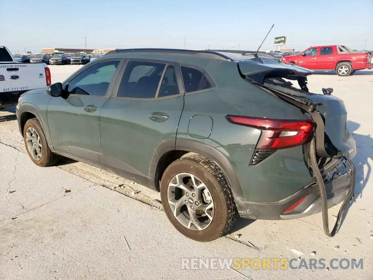 2 Photograph of a damaged car KL77LHEP7SC086173 CHEVROLET TRAX 2025