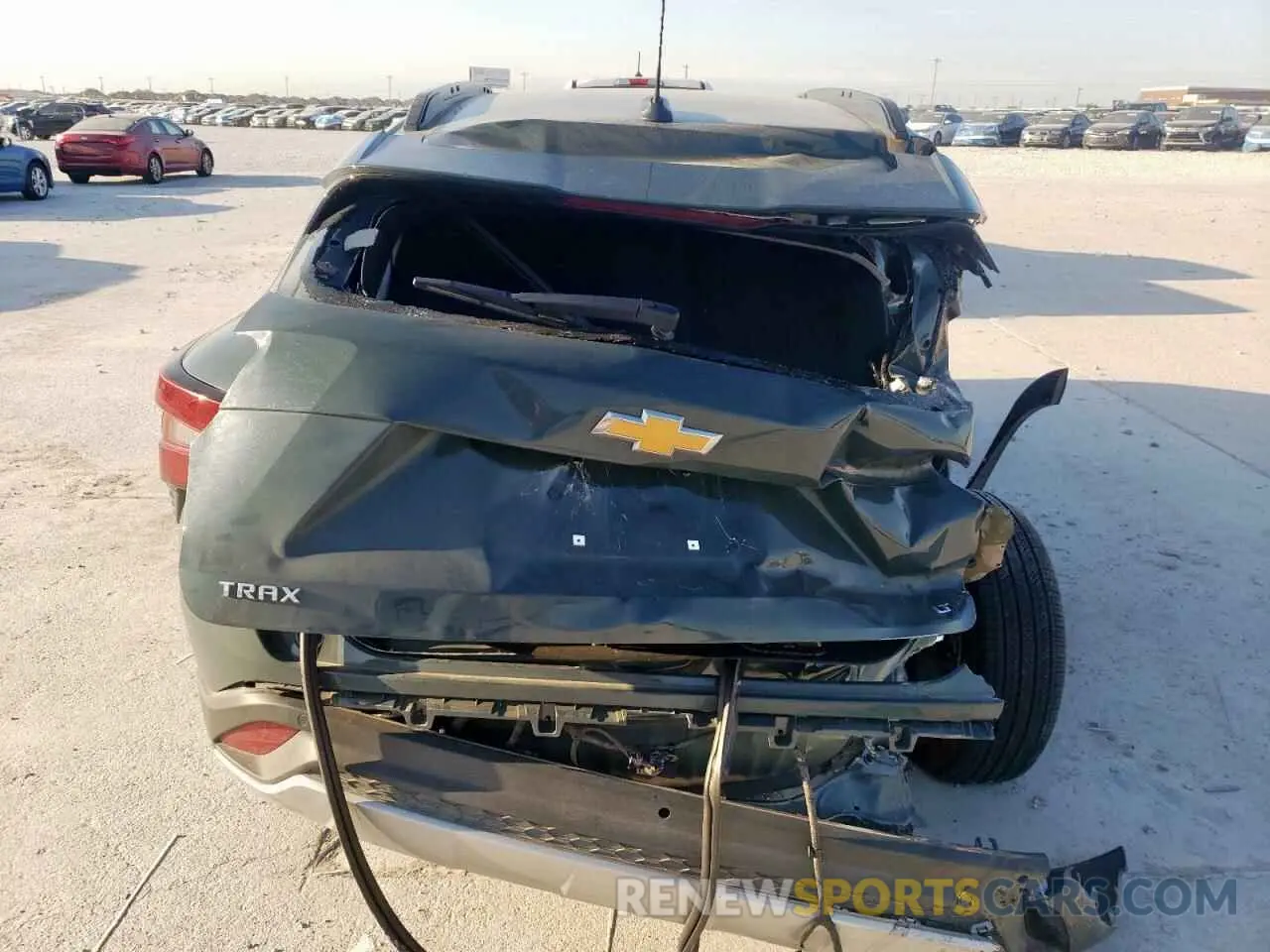 6 Photograph of a damaged car KL77LHEP7SC086173 CHEVROLET TRAX 2025