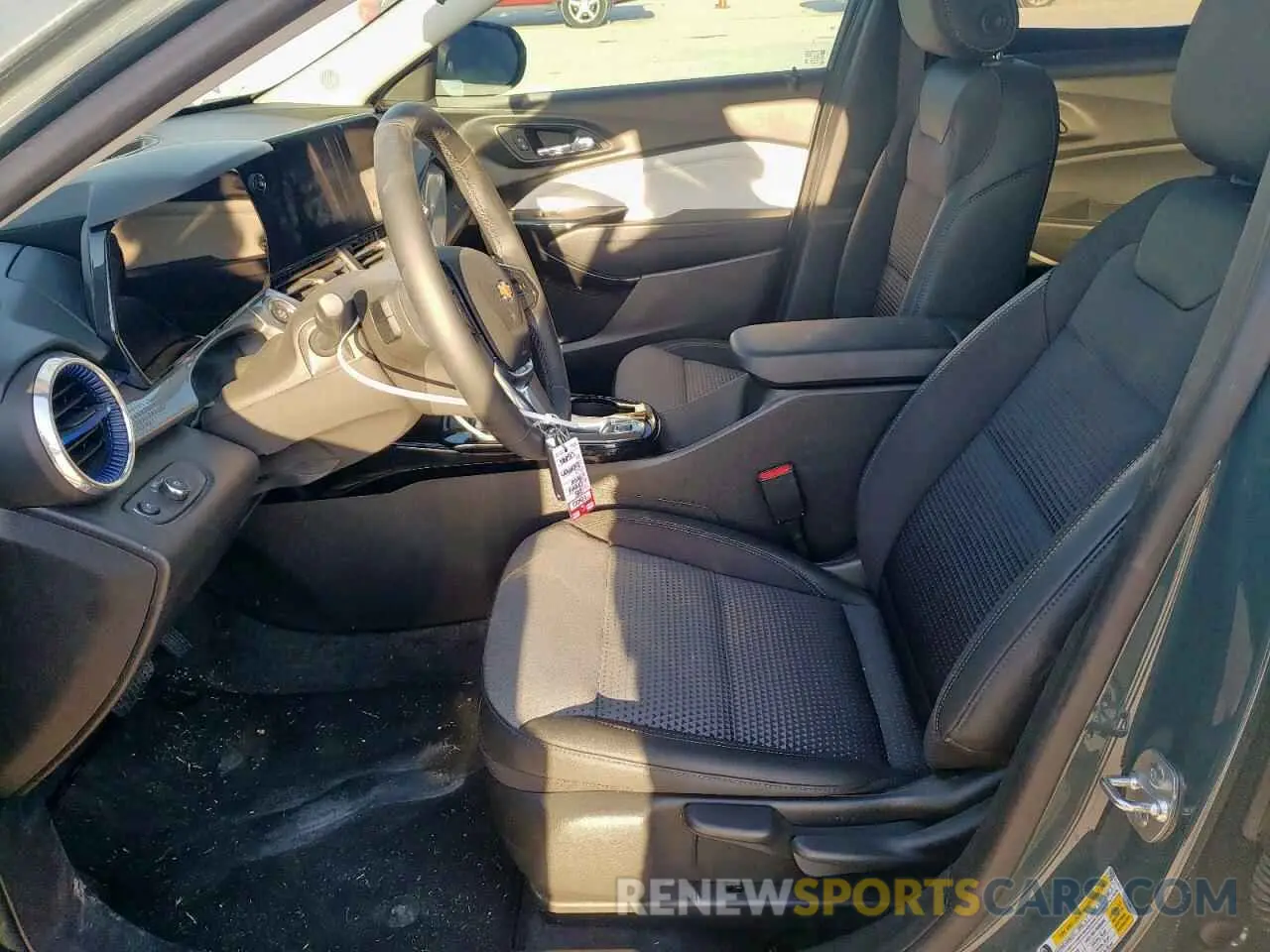 7 Photograph of a damaged car KL77LHEP7SC086173 CHEVROLET TRAX 2025