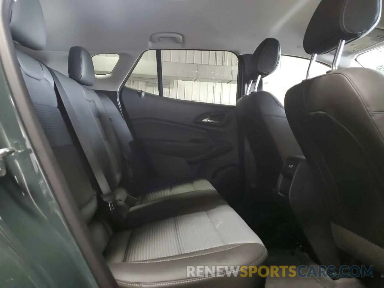 11 Photograph of a damaged car KL77LHEP7SC179095 CHEVROLET TRAX 2025