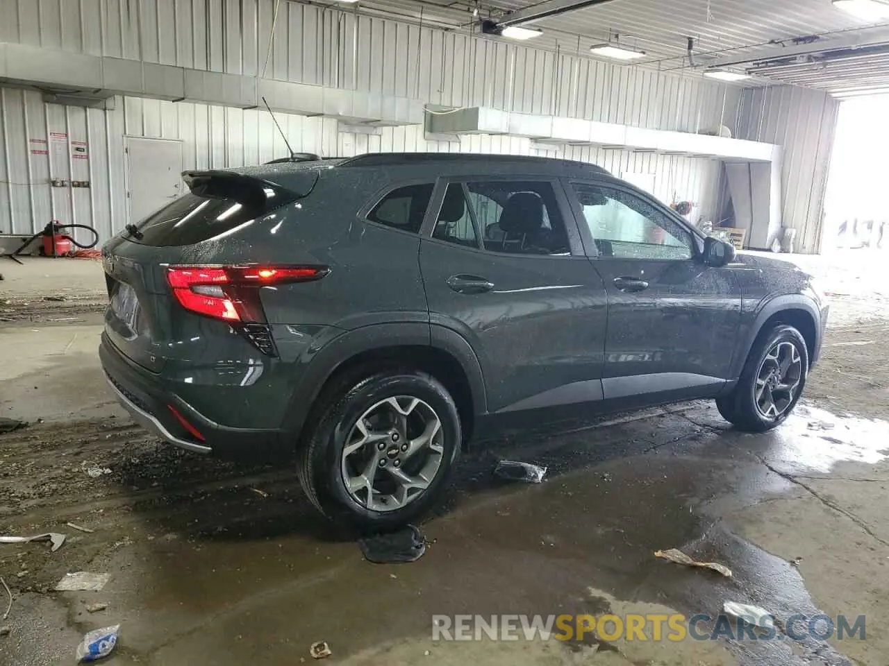 3 Photograph of a damaged car KL77LHEP7SC179095 CHEVROLET TRAX 2025
