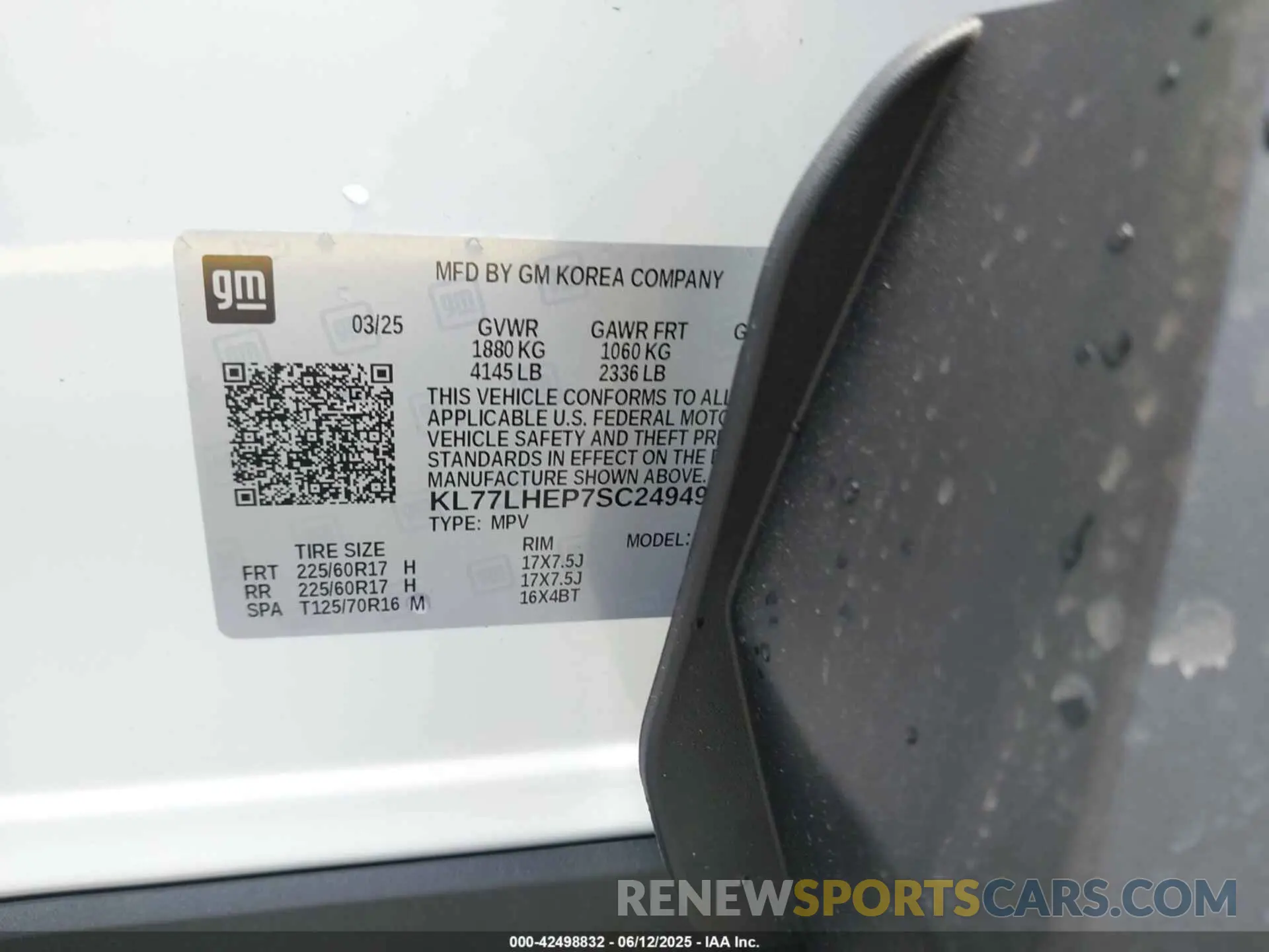 9 Photograph of a damaged car KL77LHEP7SC249498 CHEVROLET TRAX 2025