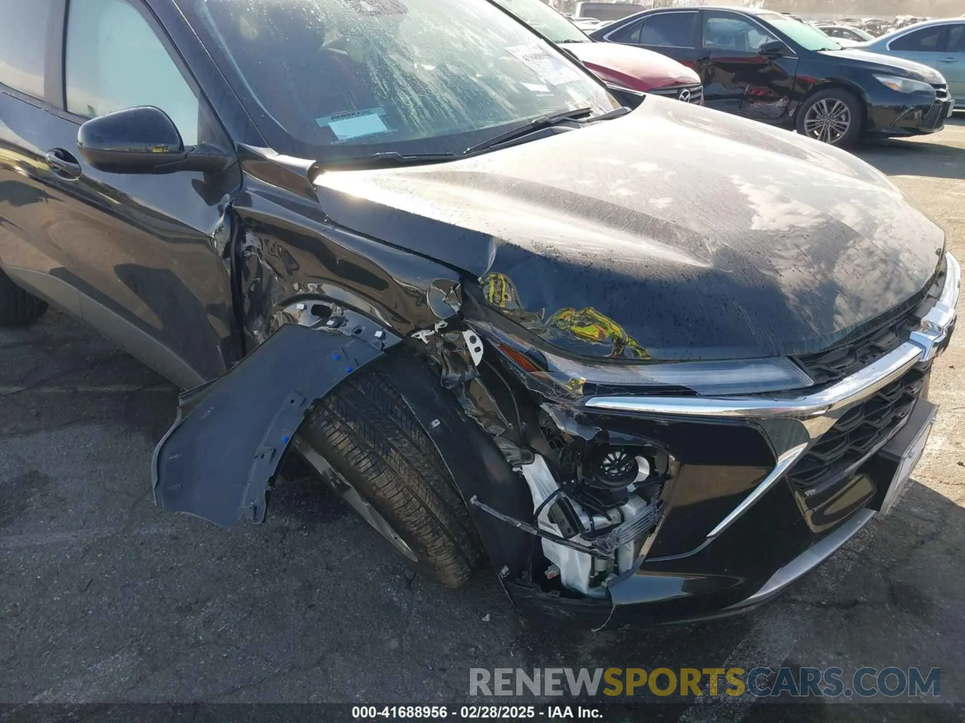 6 Photograph of a damaged car KL77LHEP8SC065462 CHEVROLET TRAX 2025