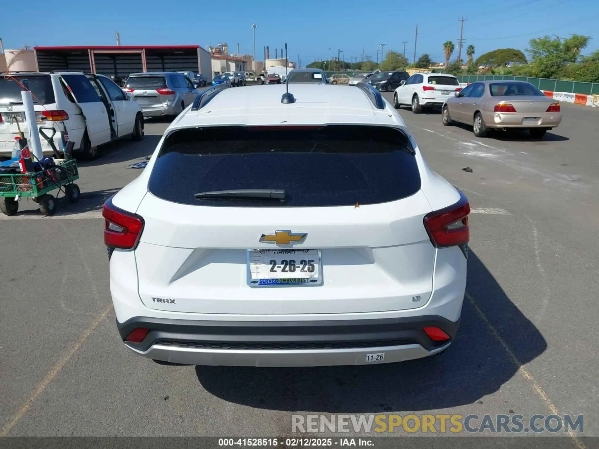 17 Фотография поврежденного автомобиля KL77LHEP8SC141391 CHEVROLET TRAX 2025