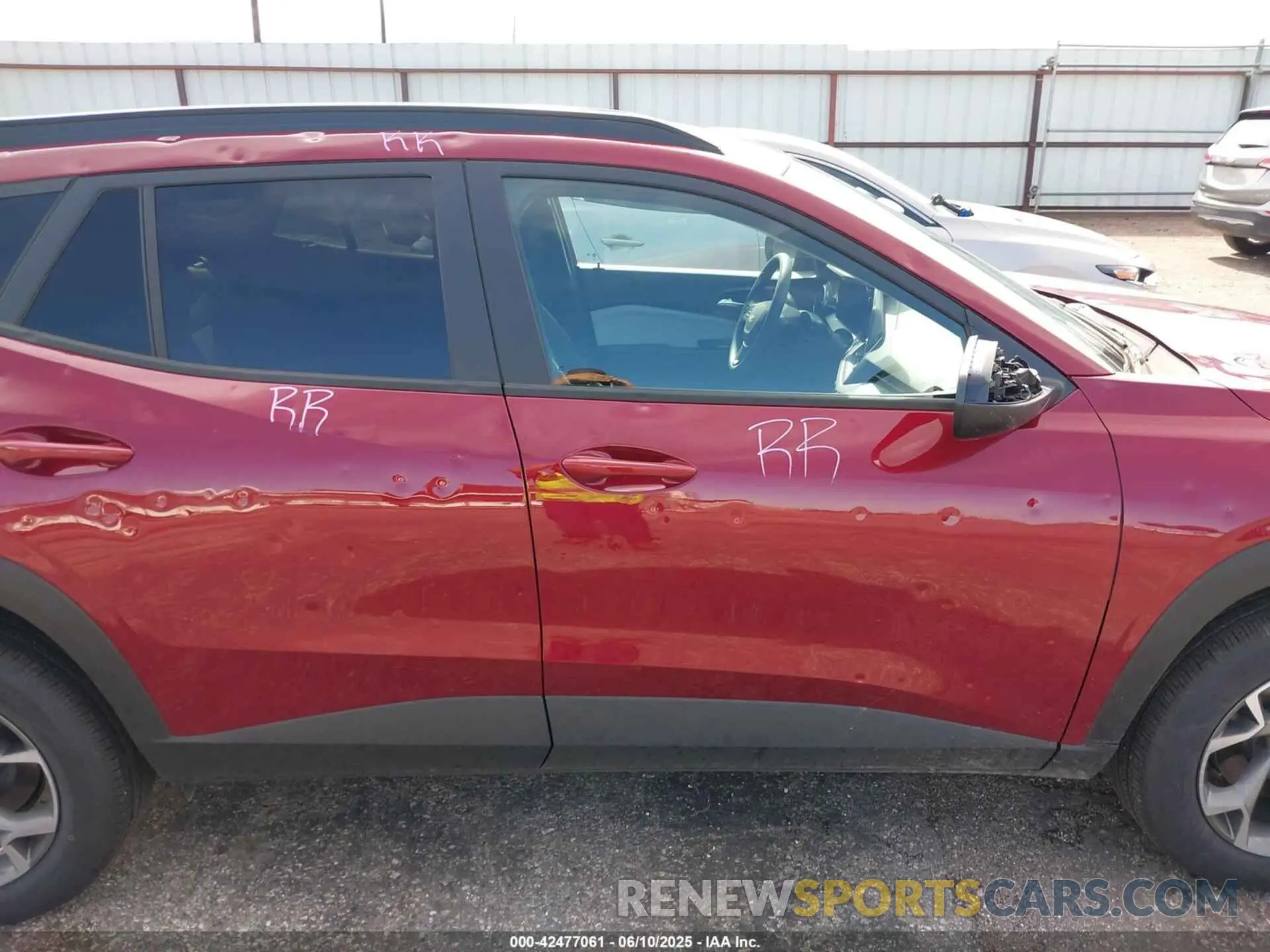 13 Photograph of a damaged car KL77LHEP8SC162533 CHEVROLET TRAX 2025