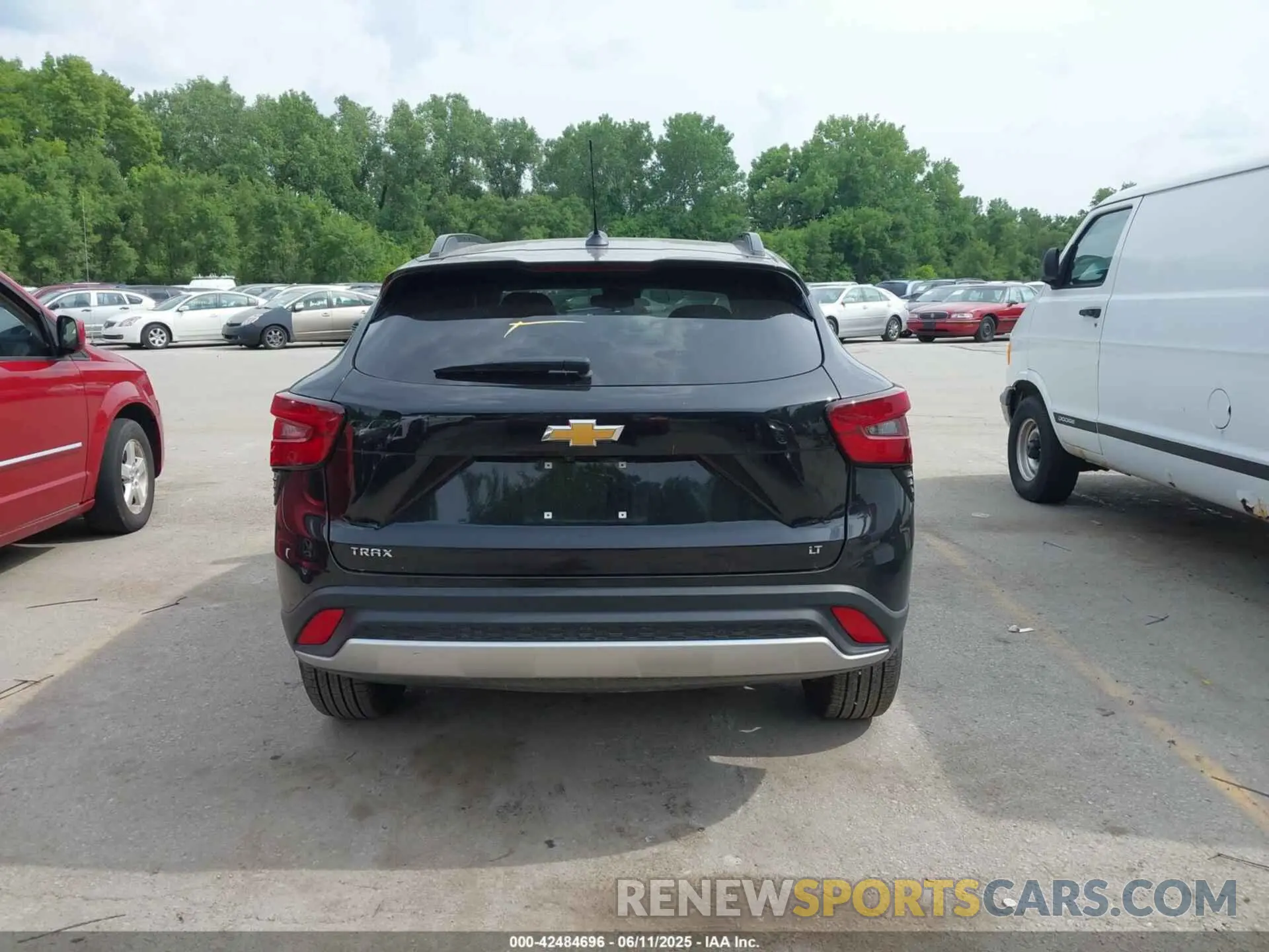 16 Photograph of a damaged car KL77LHEP8SC180546 CHEVROLET TRAX 2025