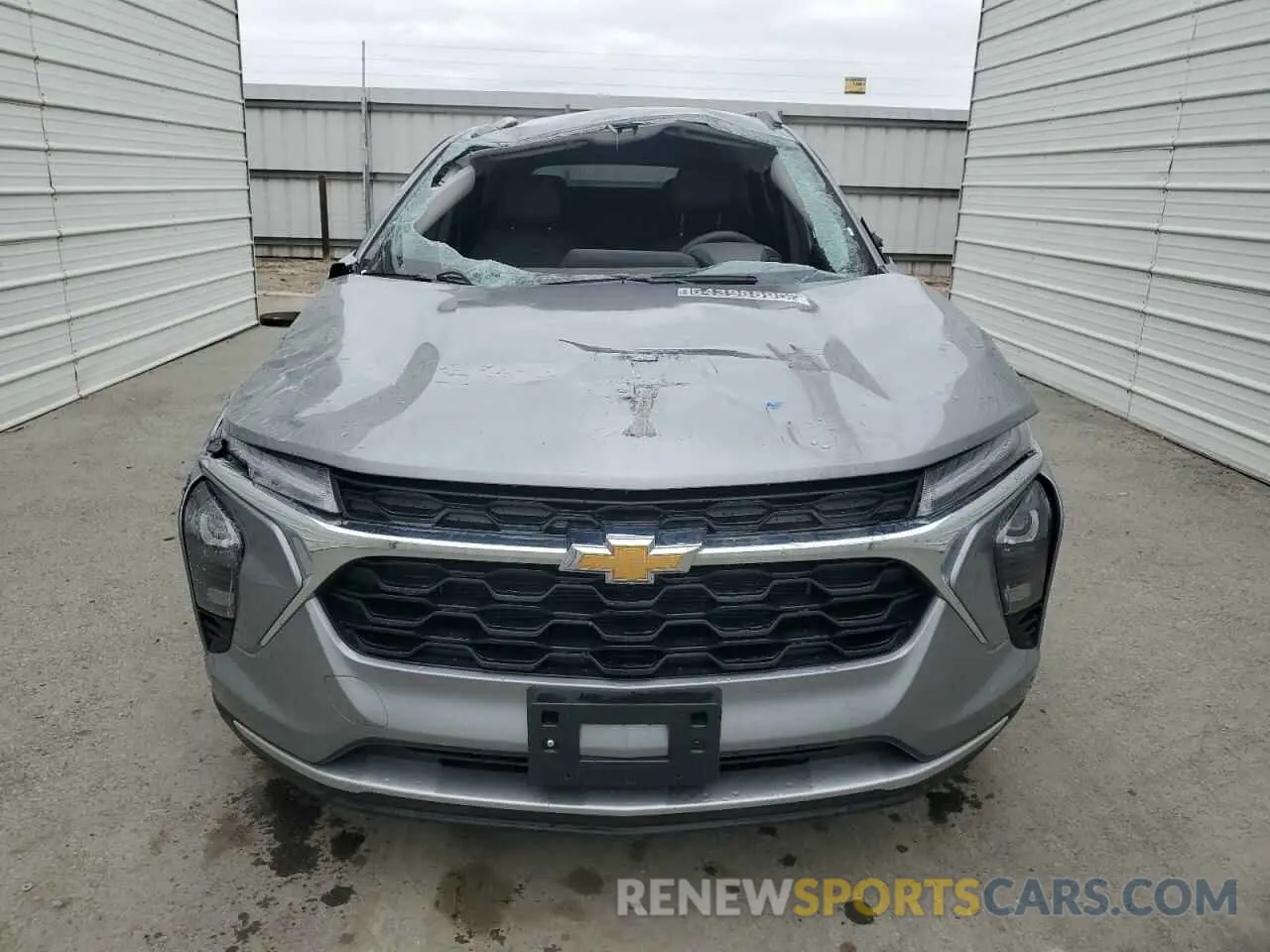 5 Photograph of a damaged car KL77LHEP8SC186461 CHEVROLET TRAX 2025