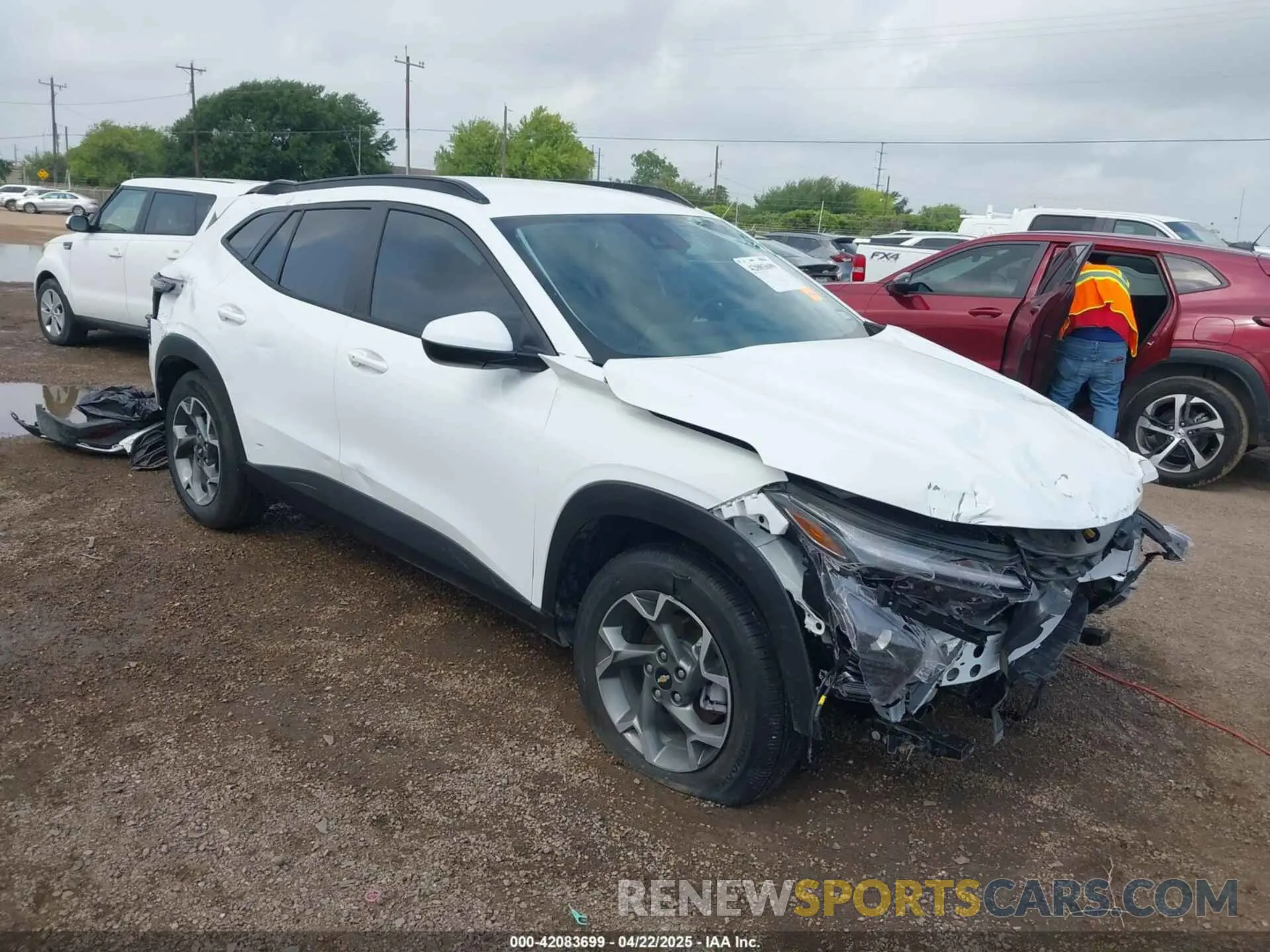 6 Photograph of a damaged car KL77LHEP8SC193121 CHEVROLET TRAX 2025