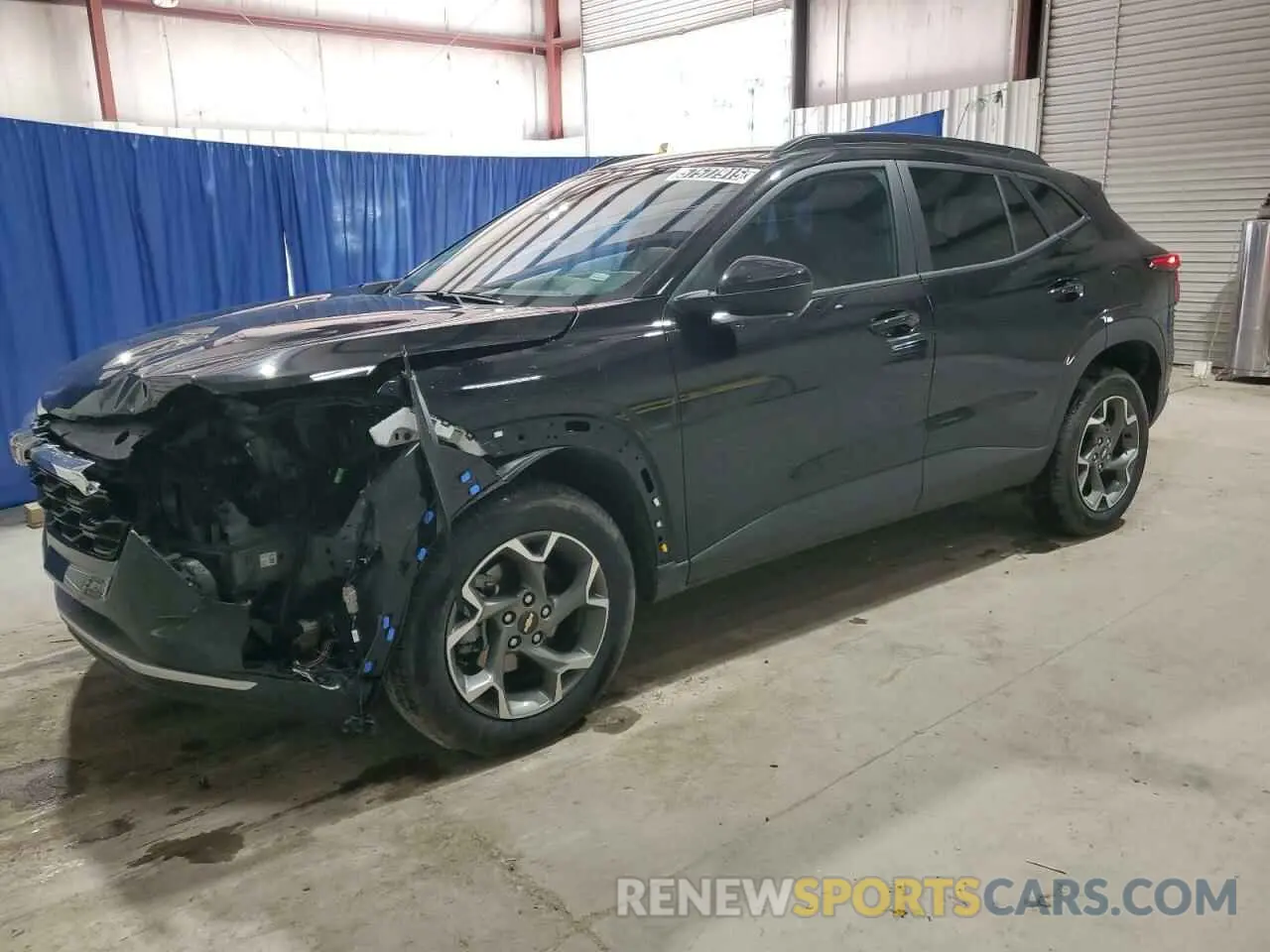 1 Photograph of a damaged car KL77LHEP9SC145093 CHEVROLET TRAX 2025