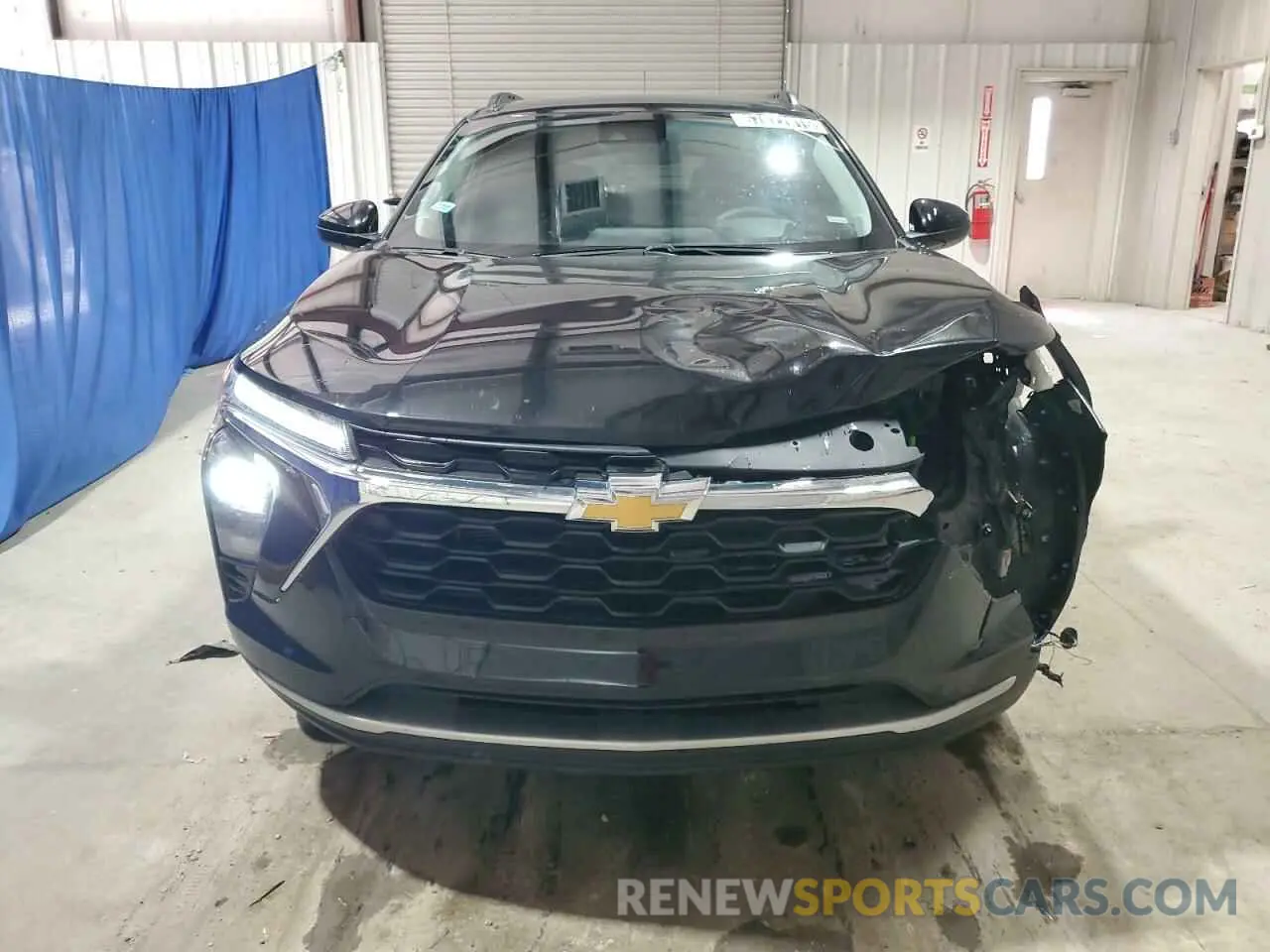 5 Photograph of a damaged car KL77LHEP9SC145093 CHEVROLET TRAX 2025