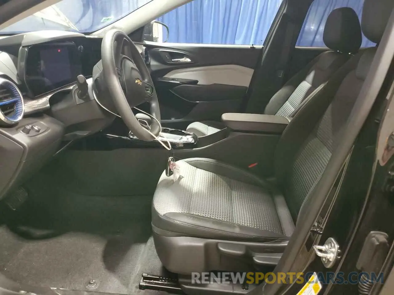 7 Photograph of a damaged car KL77LHEP9SC145093 CHEVROLET TRAX 2025