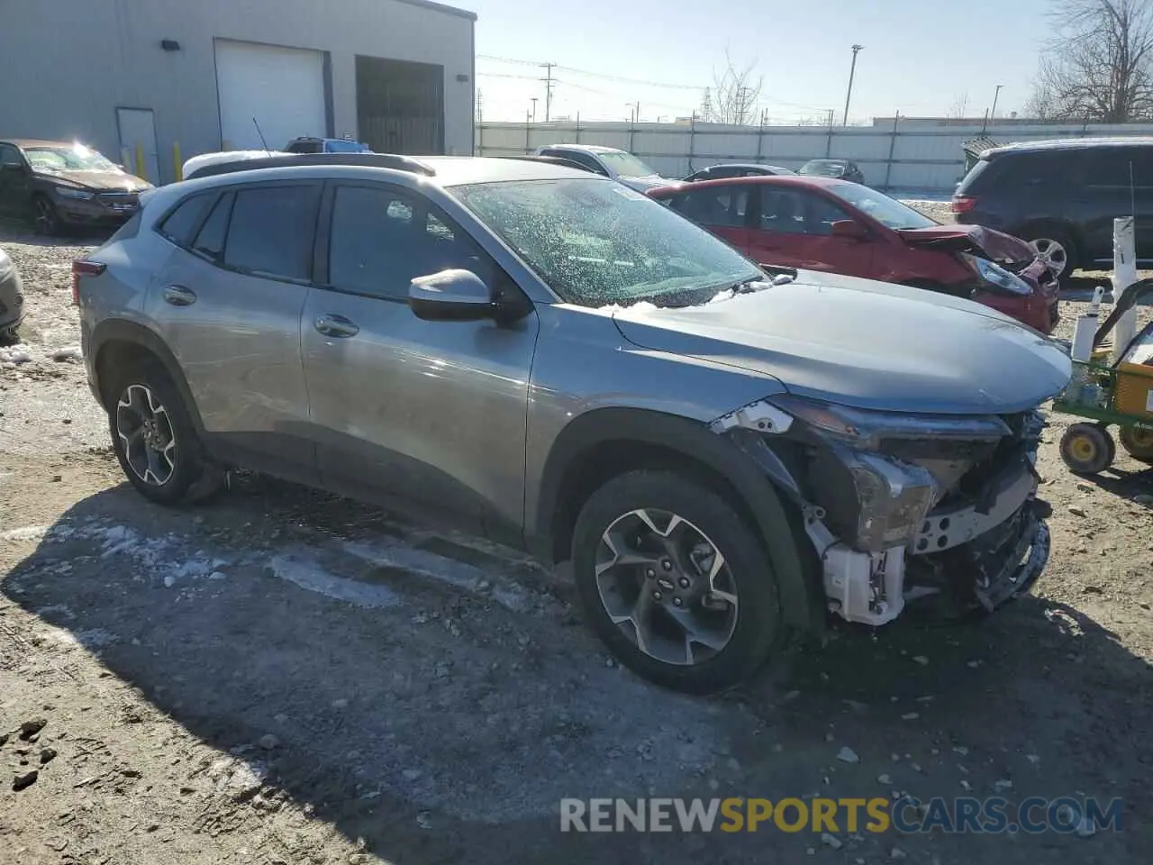 4 Photograph of a damaged car KL77LHEPXSC004940 CHEVROLET TRAX 2025