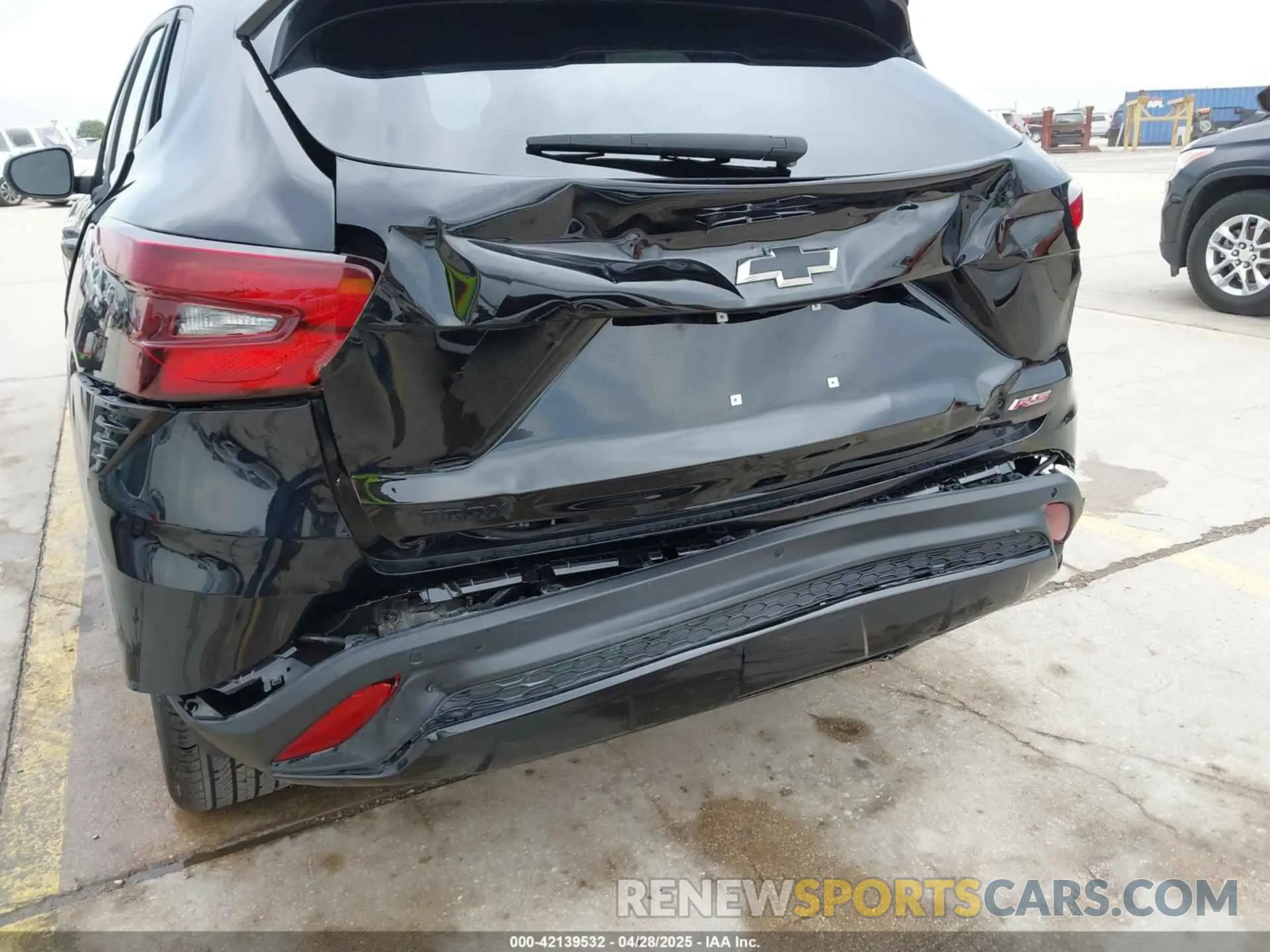 6 Фотография поврежденного автомобиля KL77LJEP0SC034200 CHEVROLET TRAX 2025