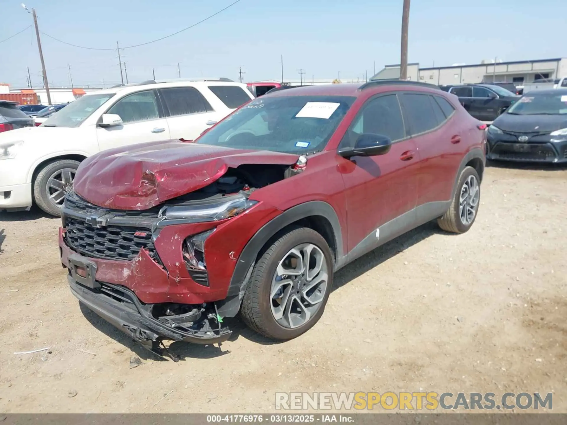 2 Photograph of a damaged car KL77LJEP0SC047531 CHEVROLET TRAX 2025