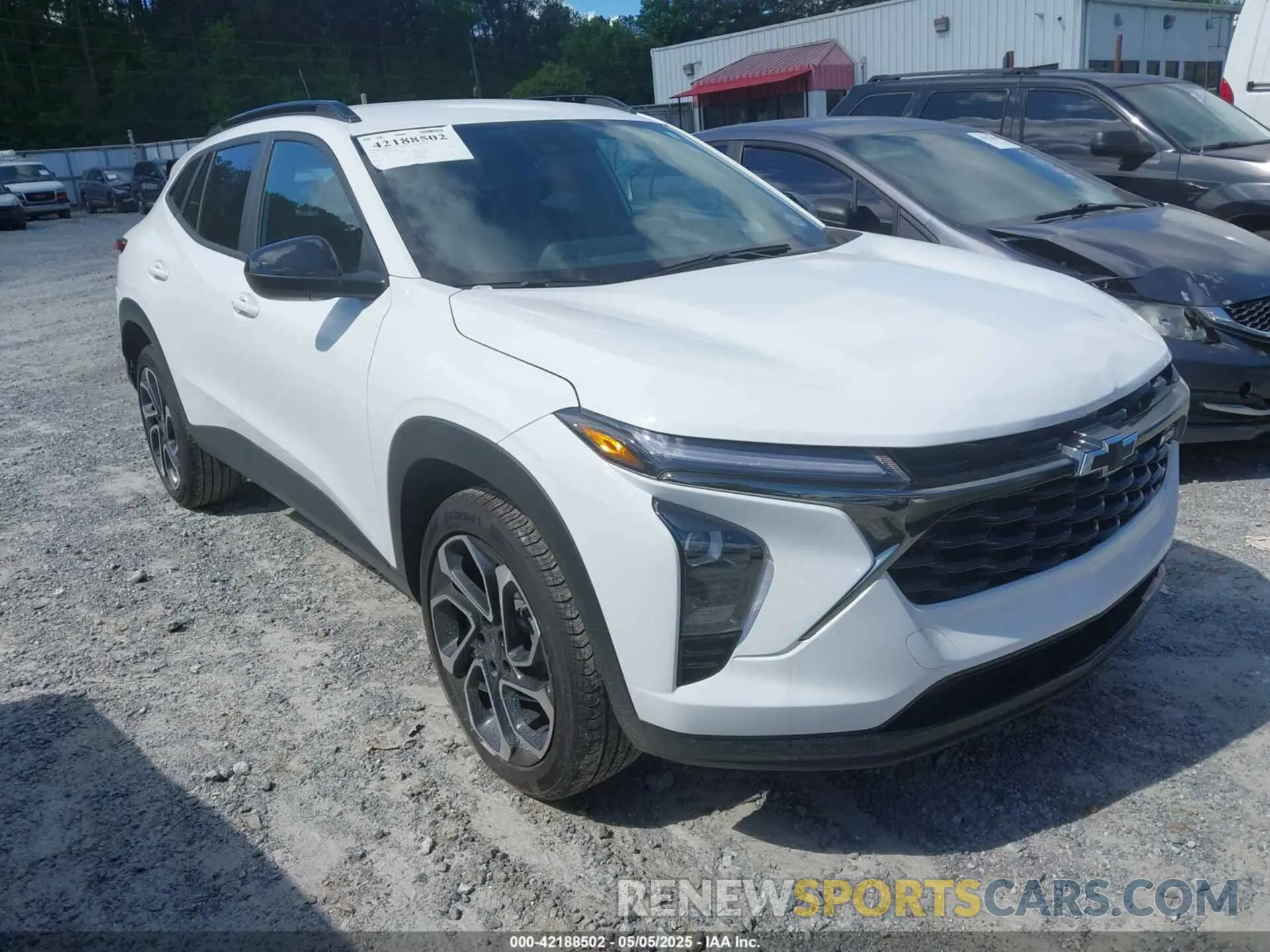 1 Фотография поврежденного автомобиля KL77LJEP1SC165782 CHEVROLET TRAX 2025