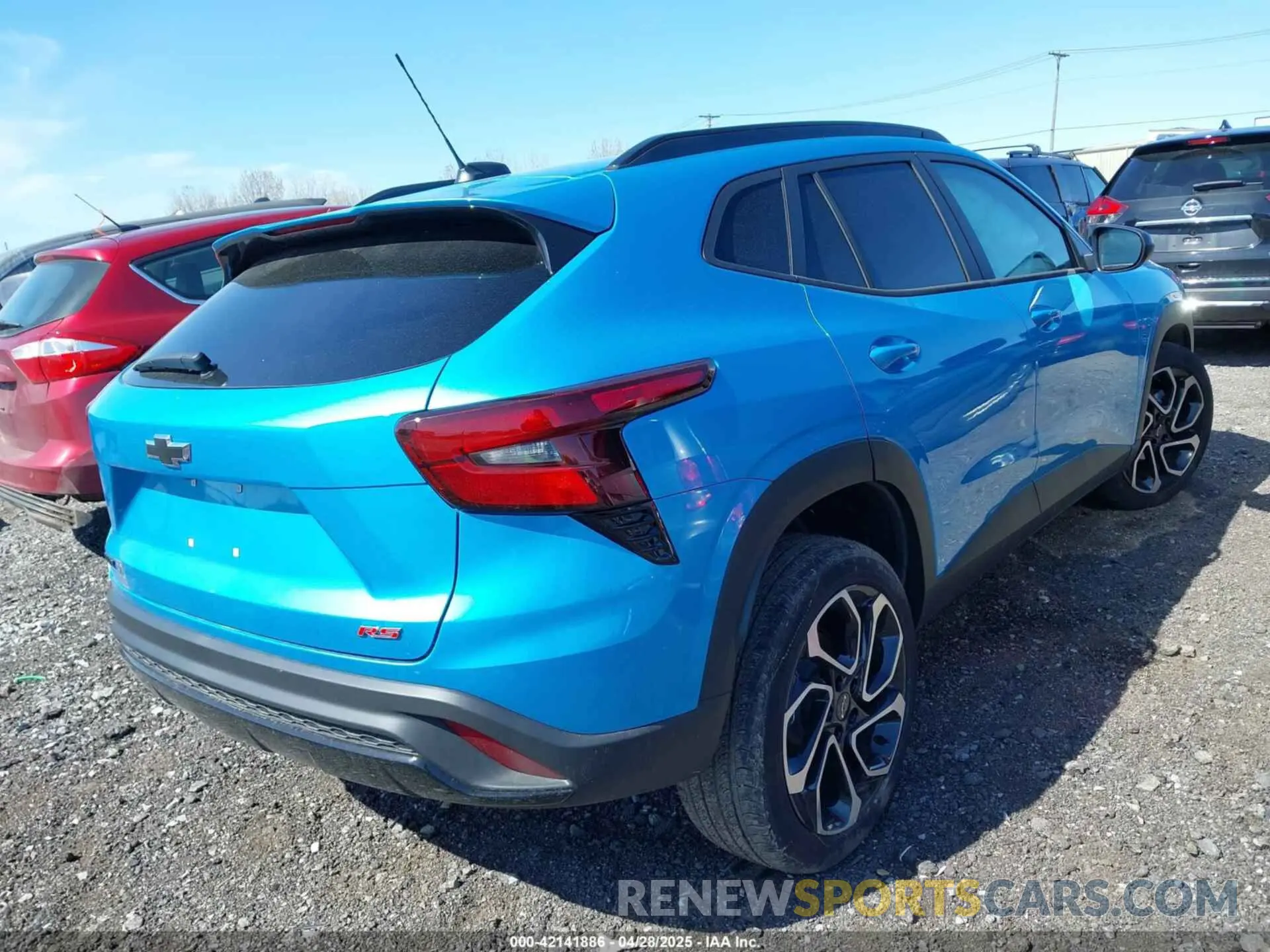 4 Фотография поврежденного автомобиля KL77LJEP3SC111433 CHEVROLET TRAX 2025