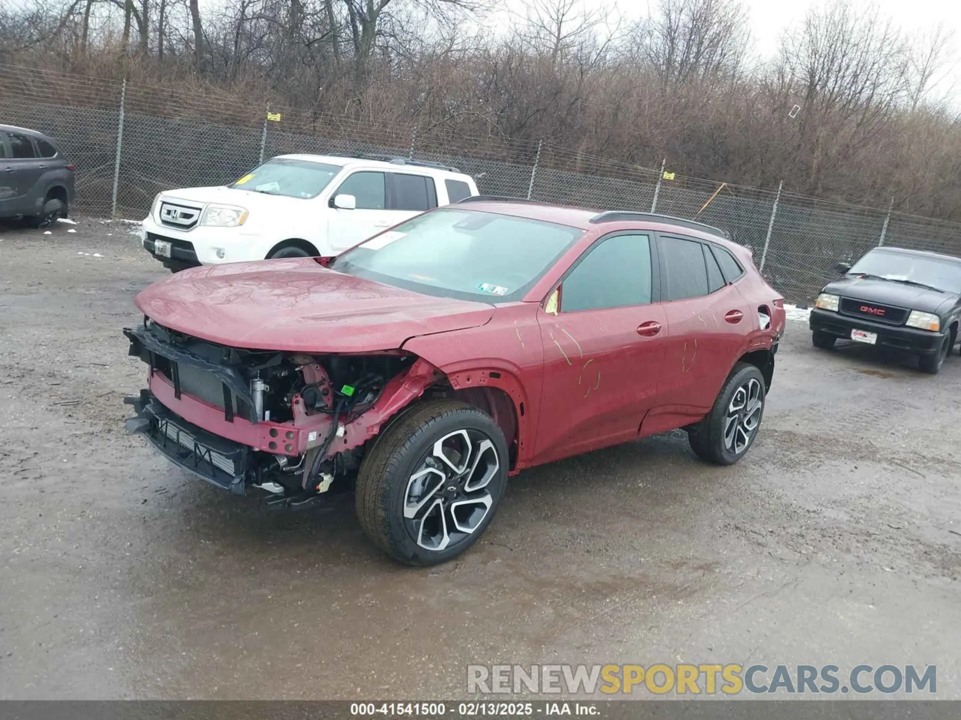 2 Фотография поврежденного автомобиля KL77LJEP4SC096814 CHEVROLET TRAX 2025
