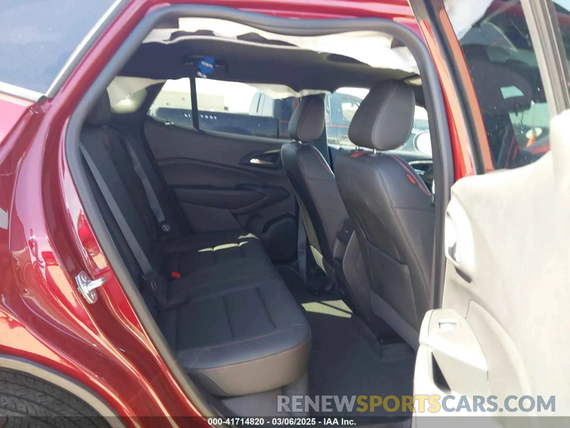 8 Фотография поврежденного автомобиля KL77LJEP7SC134911 CHEVROLET TRAX 2025