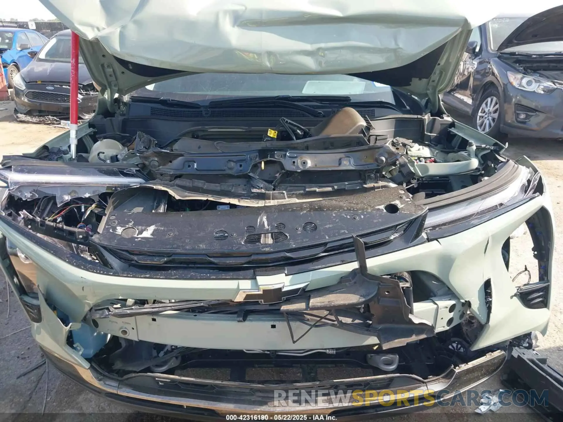 10 Photograph of a damaged car KL77LKEP2SC008428 CHEVROLET TRAX 2025