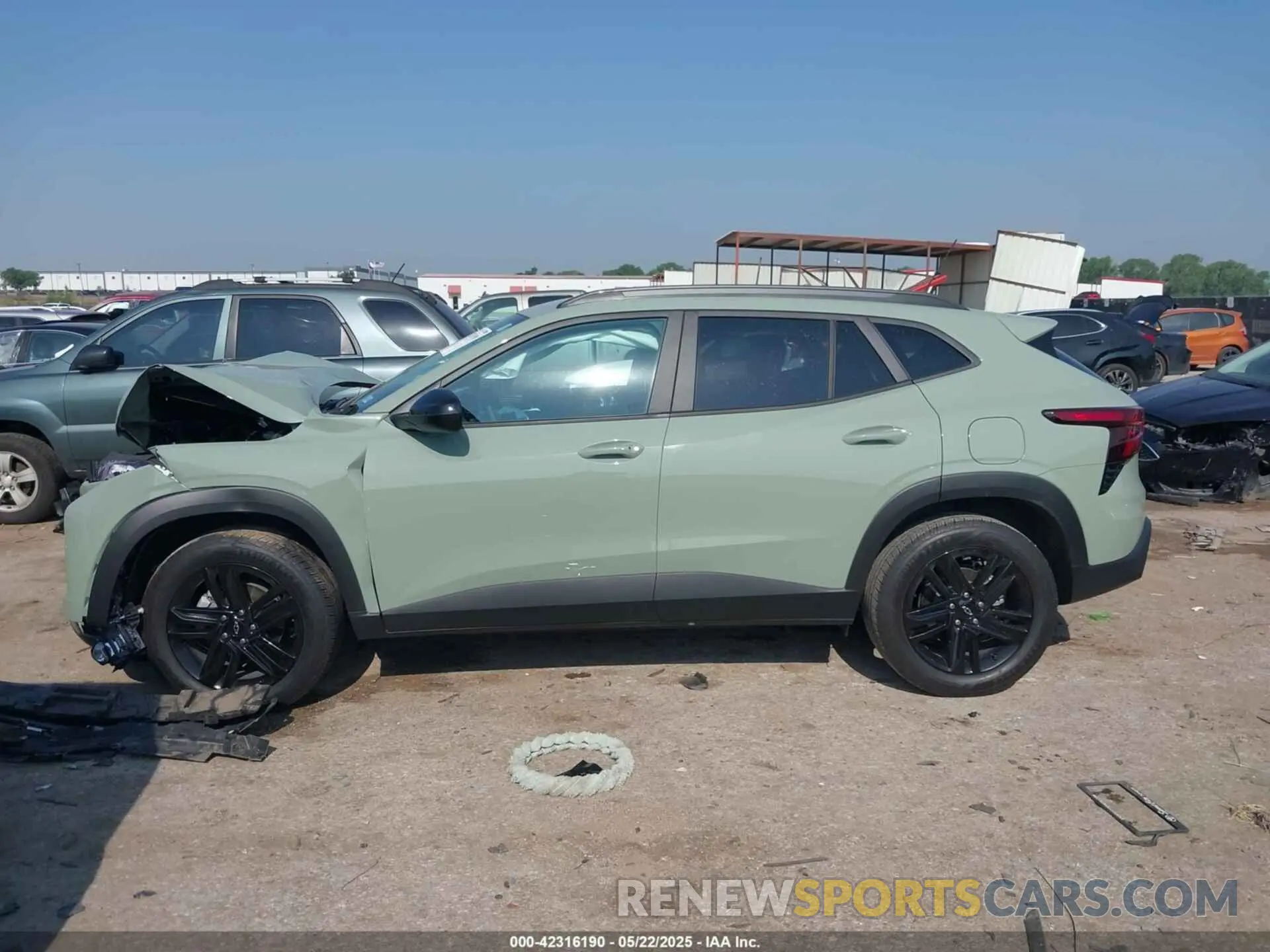 14 Photograph of a damaged car KL77LKEP2SC008428 CHEVROLET TRAX 2025