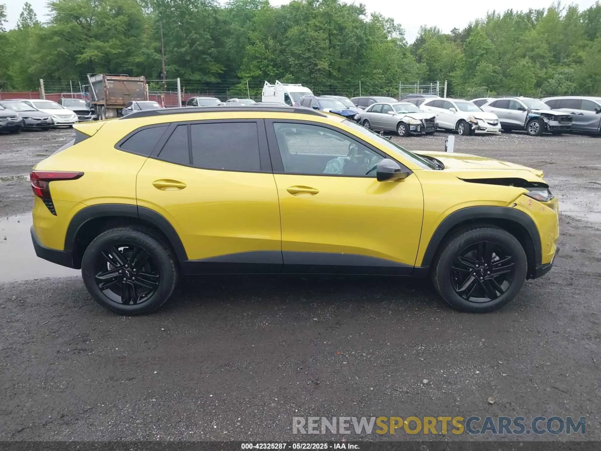 13 Photograph of a damaged car KL77LKEP2SC124485 CHEVROLET TRAX 2025