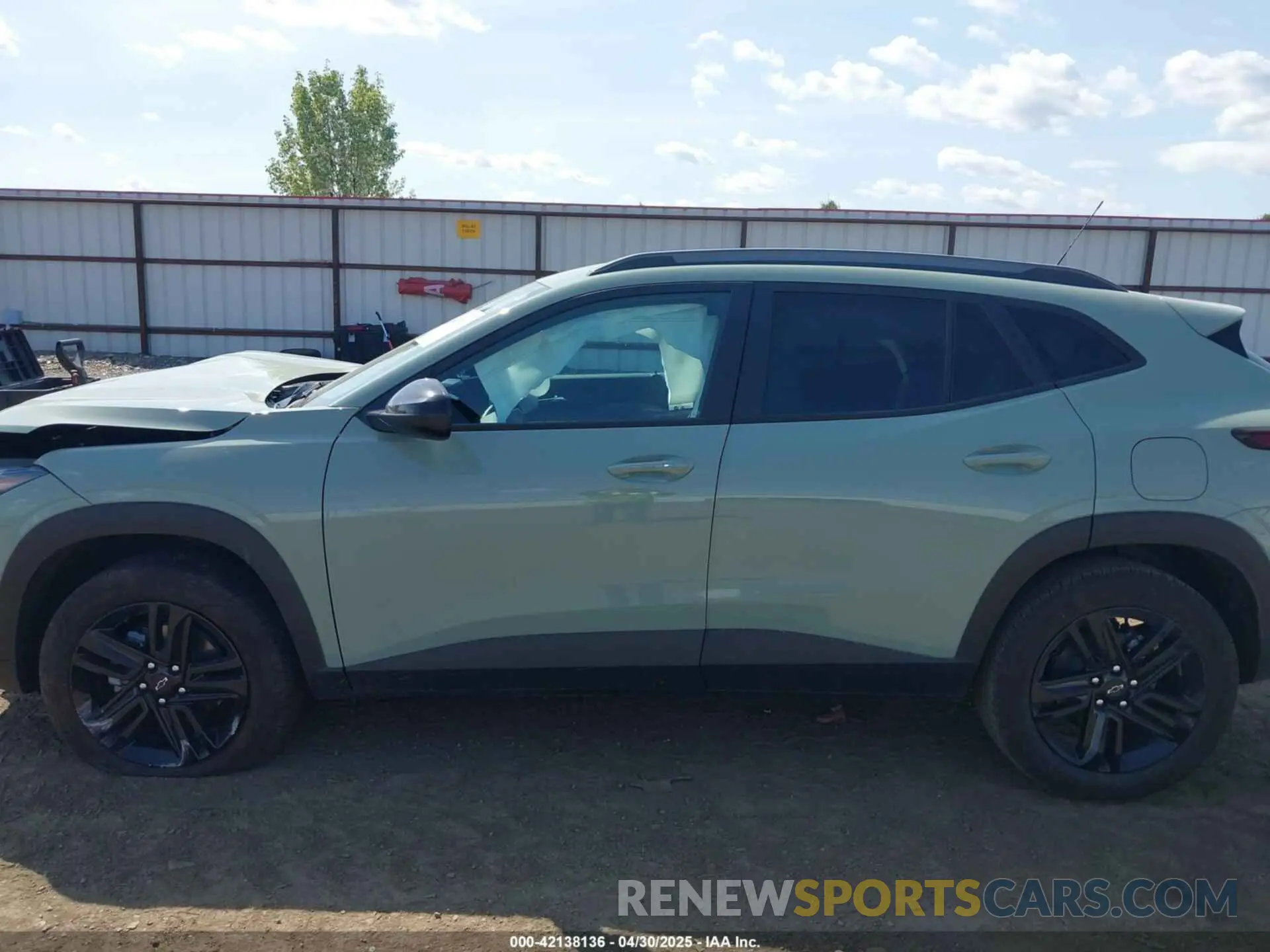 14 Фотография поврежденного автомобиля KL77LKEP3SC171864 CHEVROLET TRAX 2025