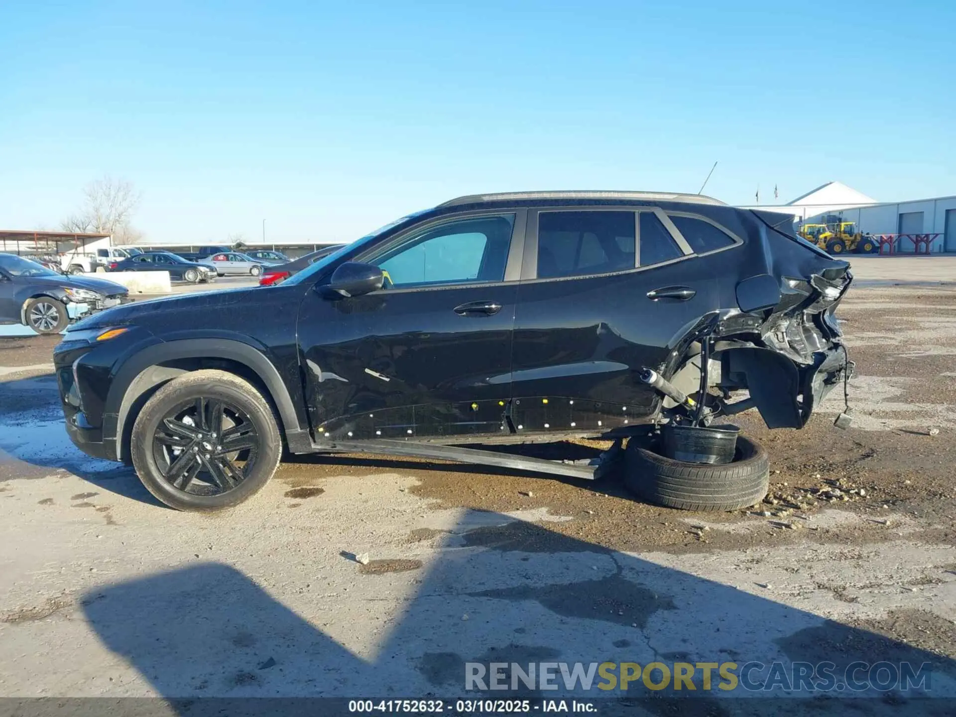 14 Фотография поврежденного автомобиля KL77LKEP4SC035310 CHEVROLET TRAX 2025