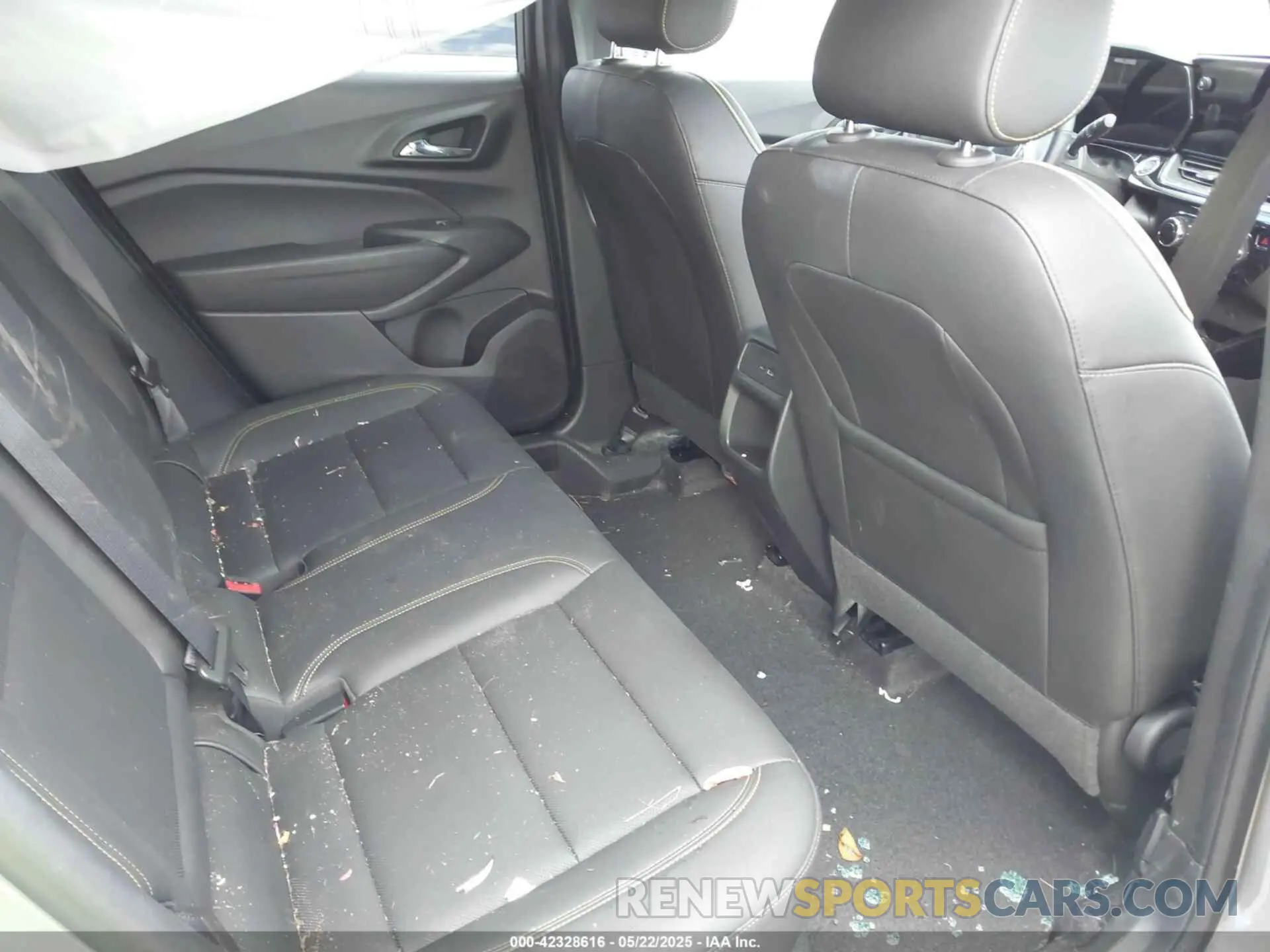 8 Фотография поврежденного автомобиля KL77LKEPXSC004790 CHEVROLET TRAX 2025