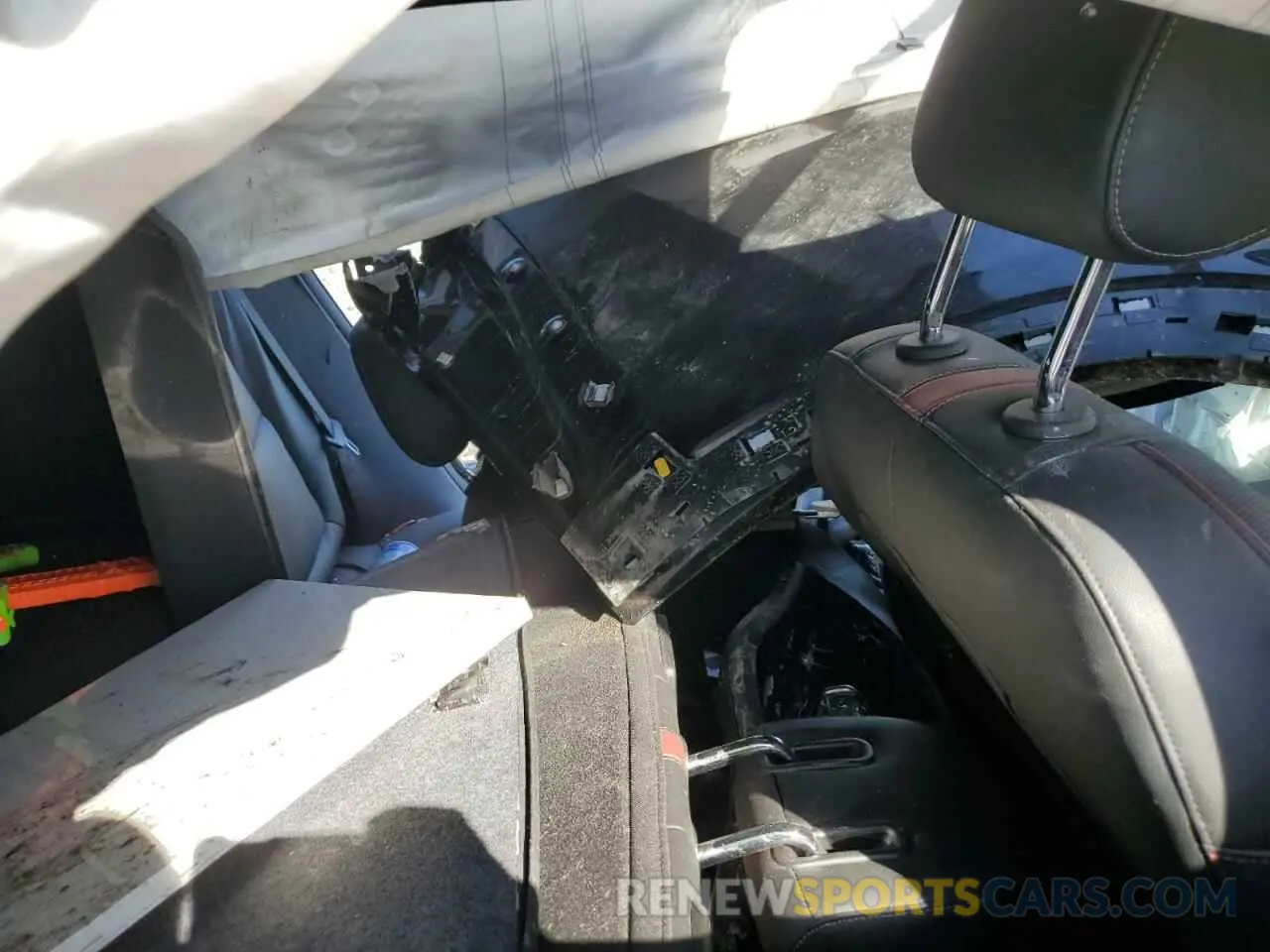 11 Фотография поврежденного автомобиля KL77LJE21RC079158 CHEVROLET TRAX 2RS 2024