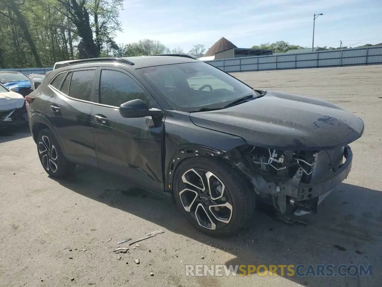 4 Фотография поврежденного автомобиля KL77LJE24RC015261 CHEVROLET TRAX 2RS 2024