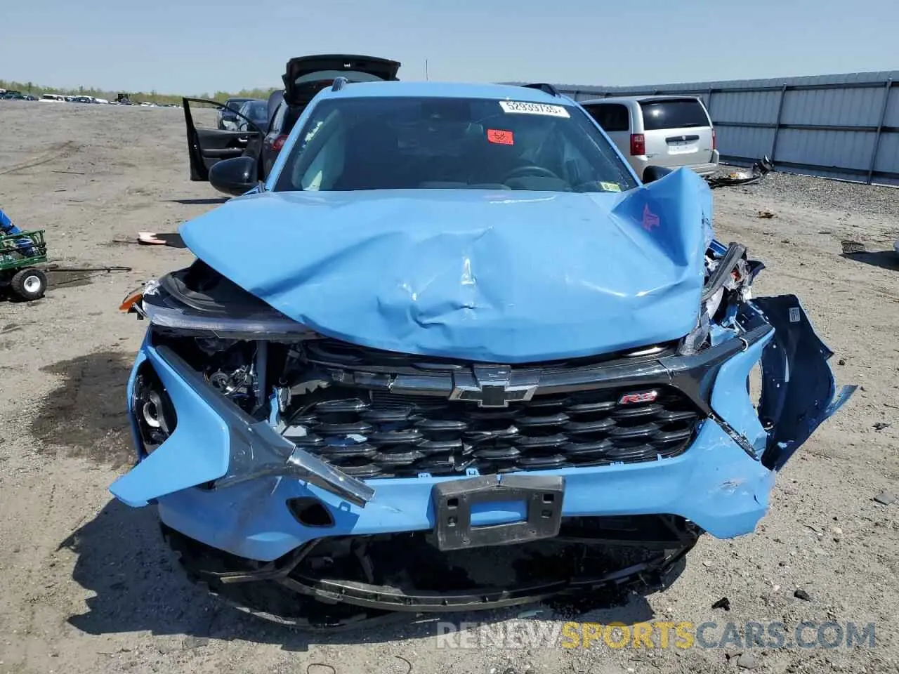 5 Photograph of a damaged car KL77LJE24RC078666 CHEVROLET TRAX 2RS 2024