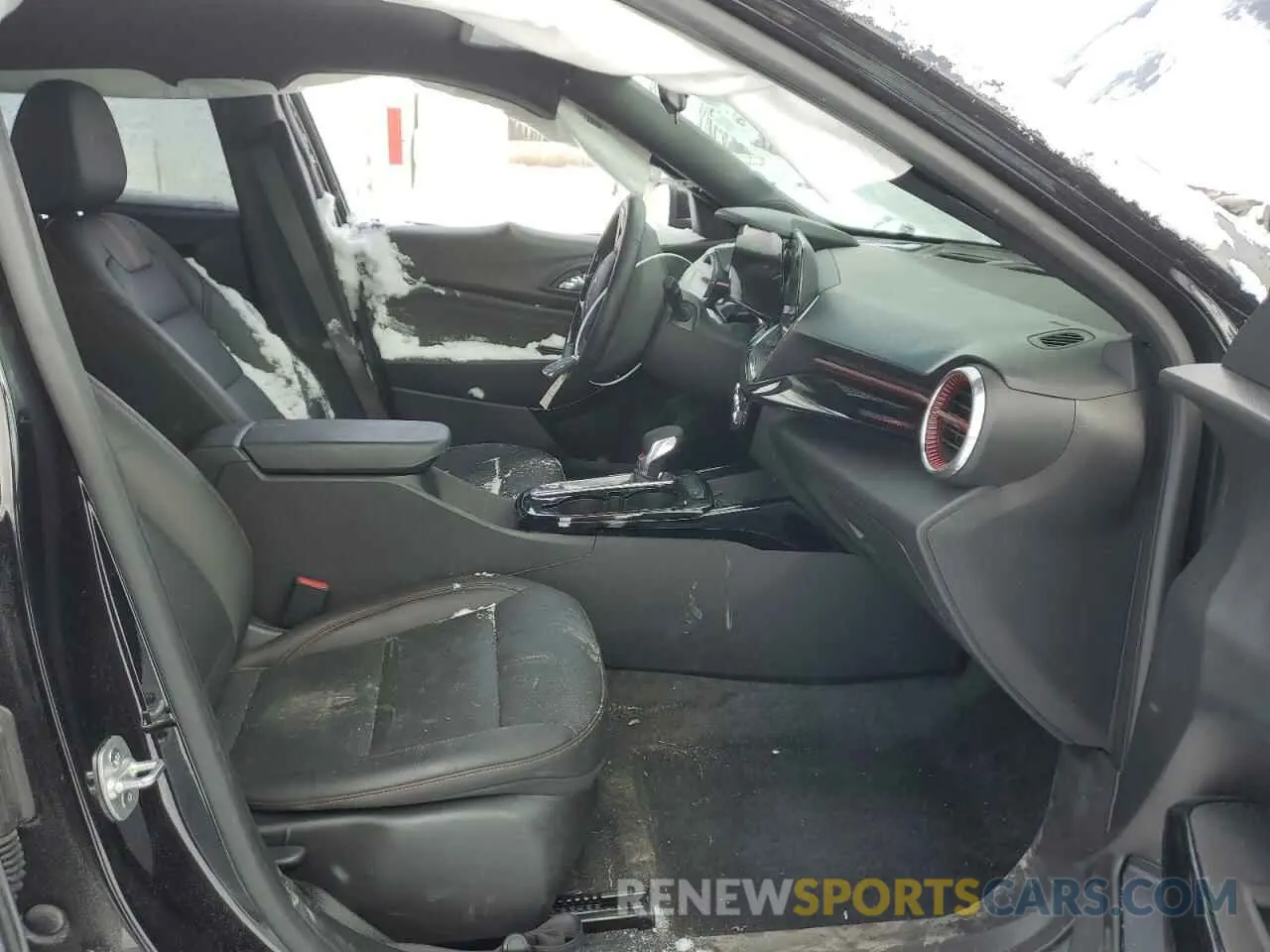 7 Photograph of a damaged car KL77LJE26RC213372 CHEVROLET TRAX 2RS 2024