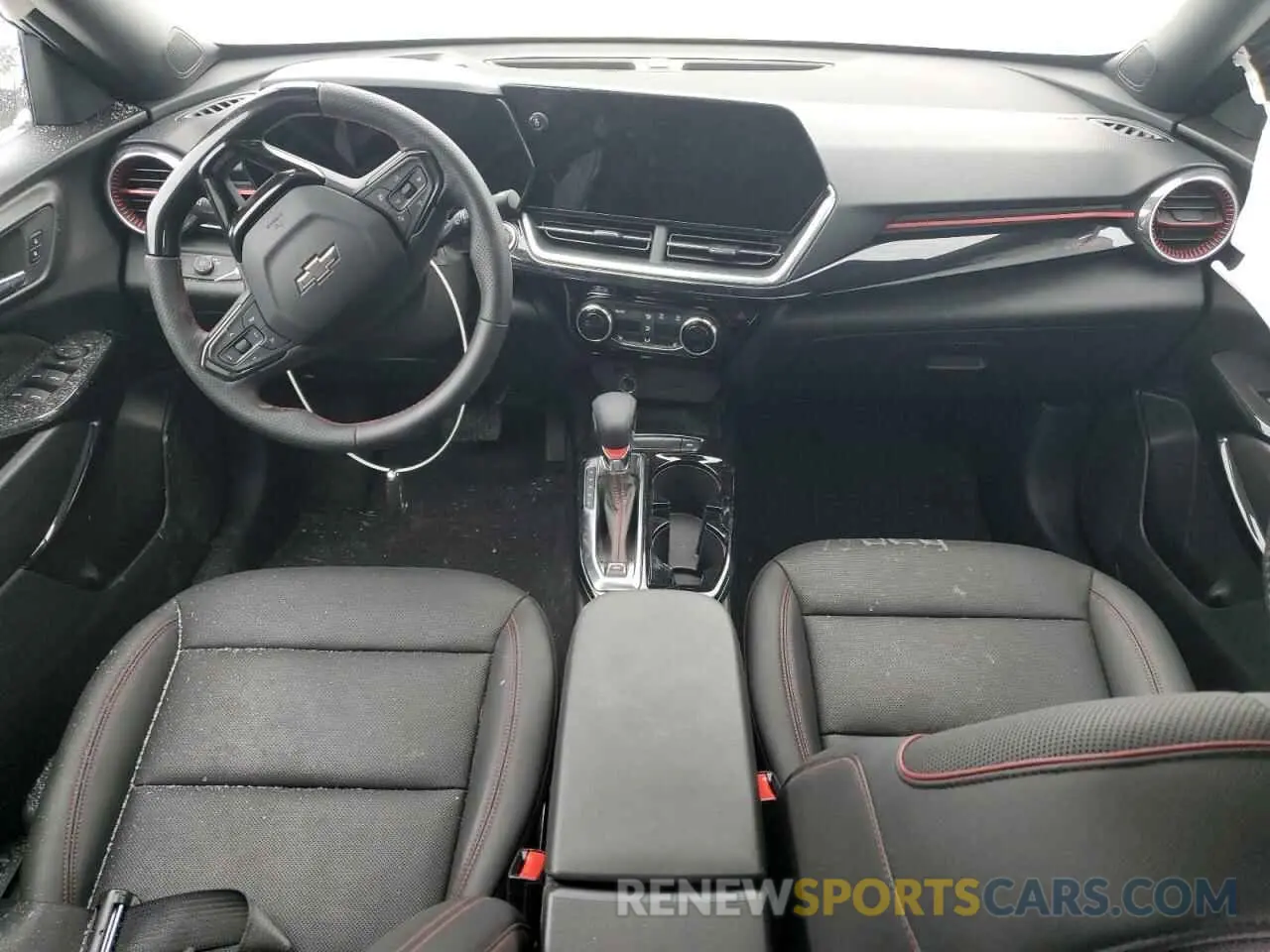 8 Photograph of a damaged car KL77LJE27RC124278 CHEVROLET TRAX 2RS 2024