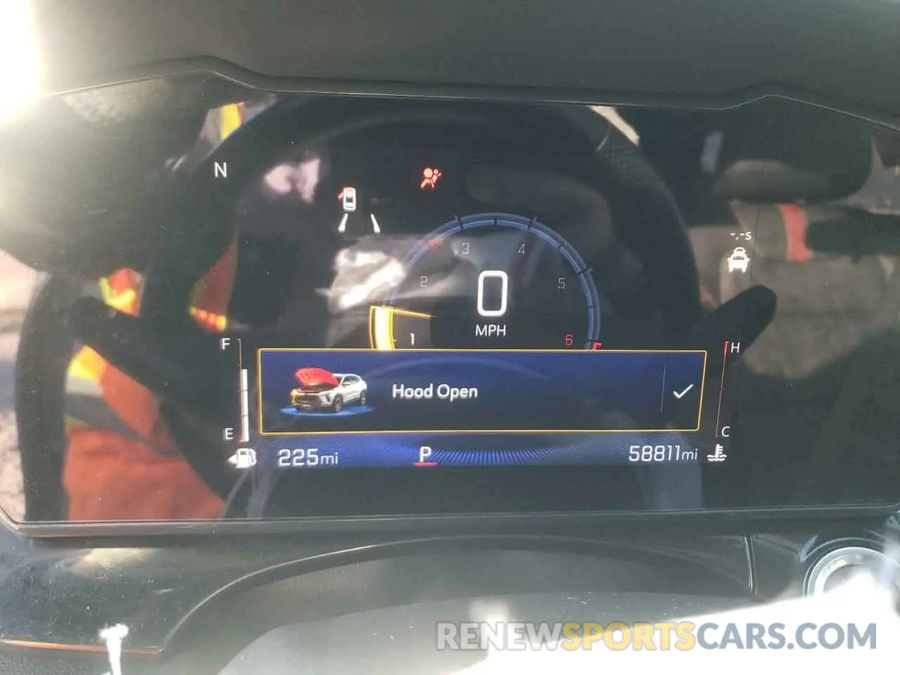9 Фотография поврежденного автомобиля KL77LJE27RC163212 CHEVROLET TRAX 2RS 2024
