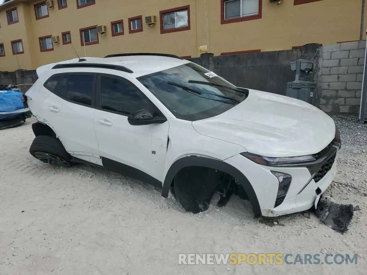 4 Фотография поврежденного автомобиля KL77LJEP0SC053958 CHEVROLET TRAX 2RS 2025