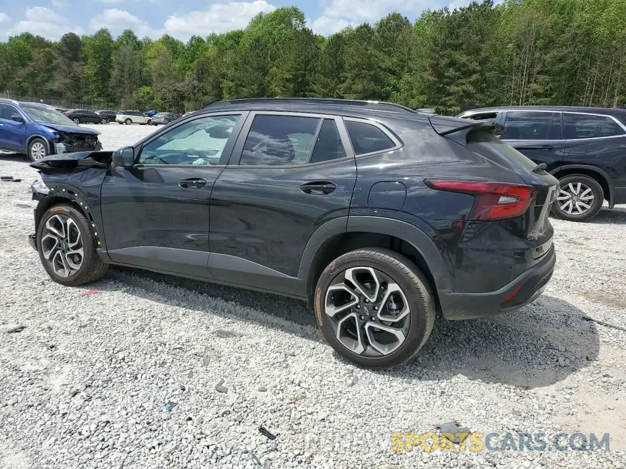 2 Фотография поврежденного автомобиля KL77LJEP3SC093709 CHEVROLET TRAX 2RS 2025