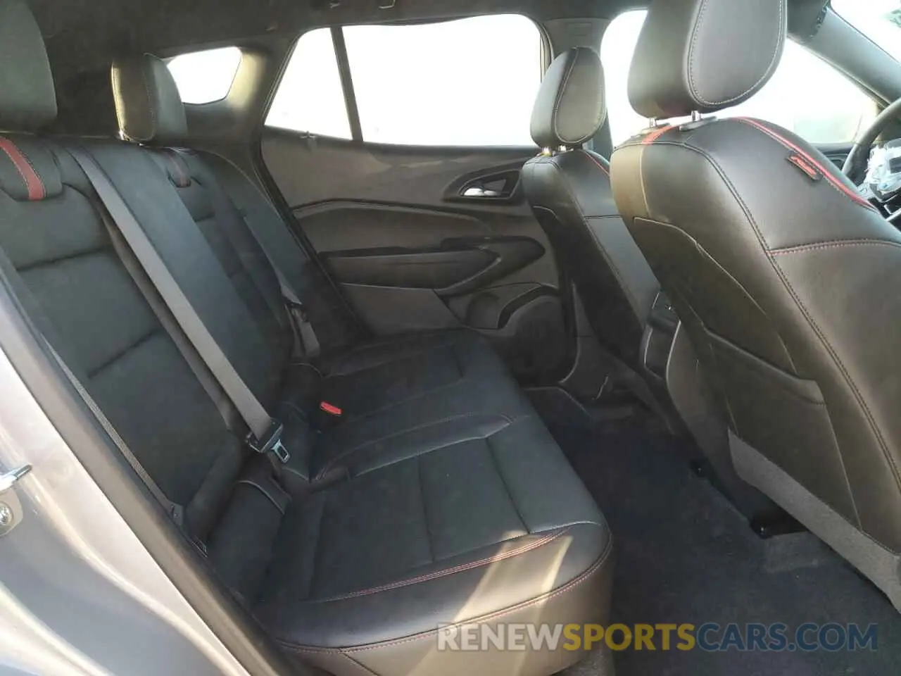 11 Фотография поврежденного автомобиля KL77LJEPXSC067060 CHEVROLET TRAX 2RS 2025