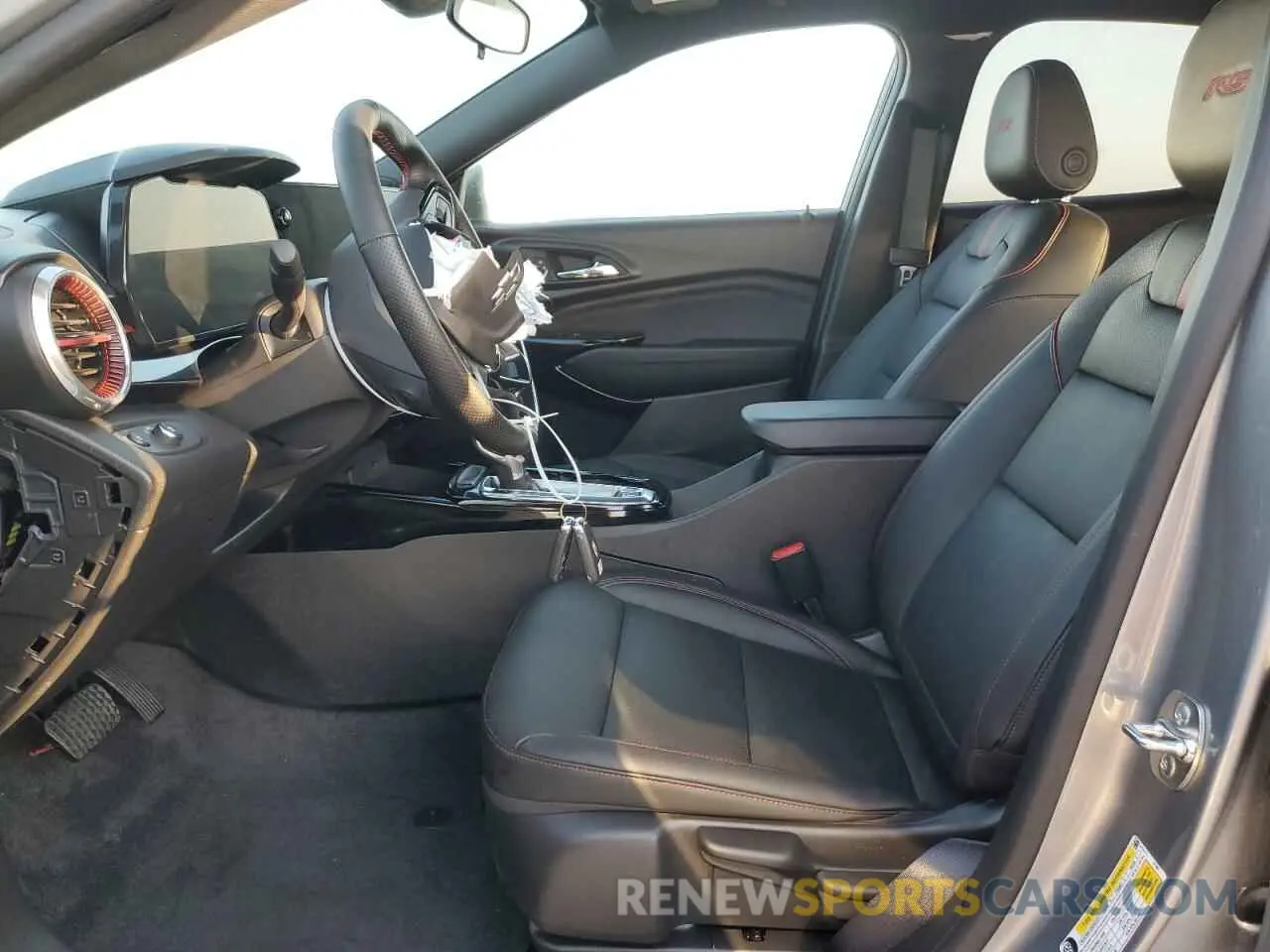 7 Фотография поврежденного автомобиля KL77LJEPXSC067060 CHEVROLET TRAX 2RS 2025