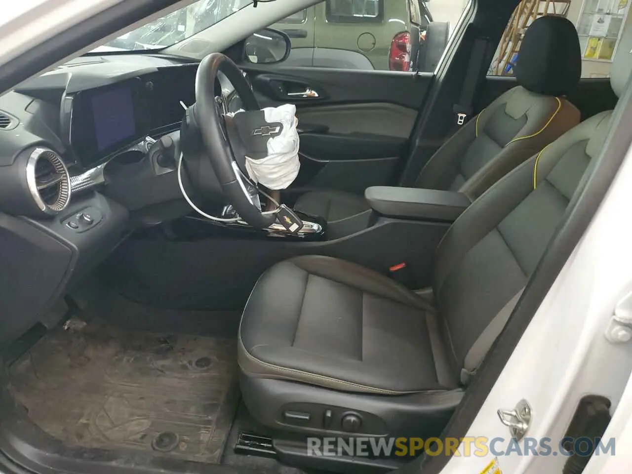 7 Photograph of a damaged car KL77LKE20RC140781 CHEVROLET TRAX ACTIV 2024