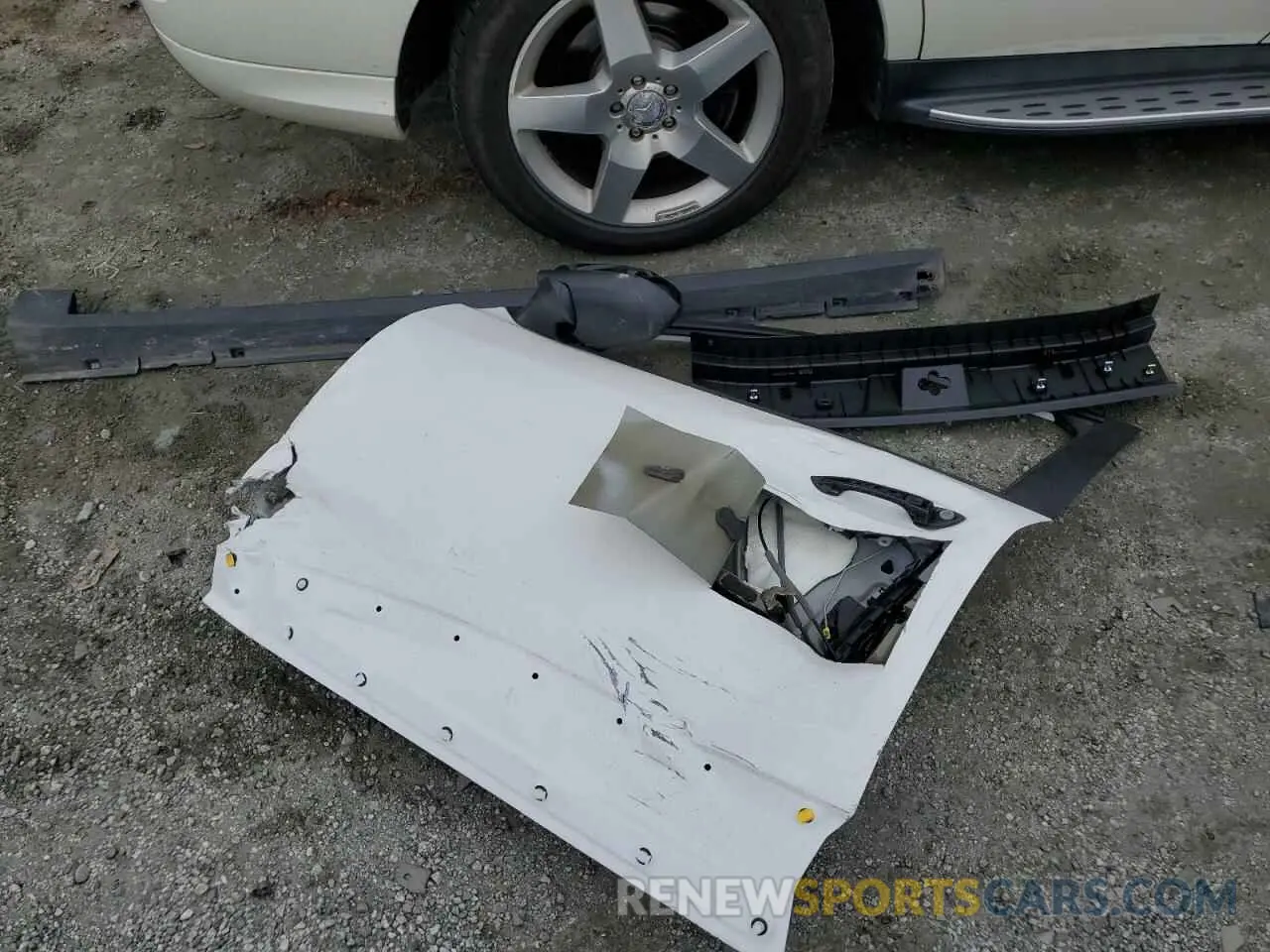 14 Photograph of a damaged car KL77LKE23RC200942 CHEVROLET TRAX ACTIV 2024