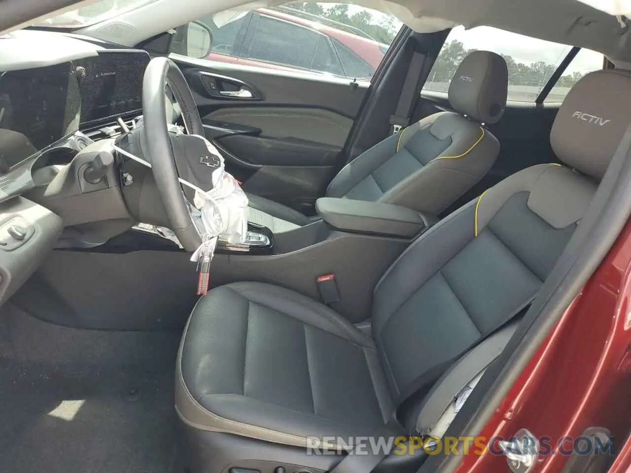 7 Фотография поврежденного автомобиля KL77LKE28RC141659 CHEVROLET TRAX ACTIV 2024