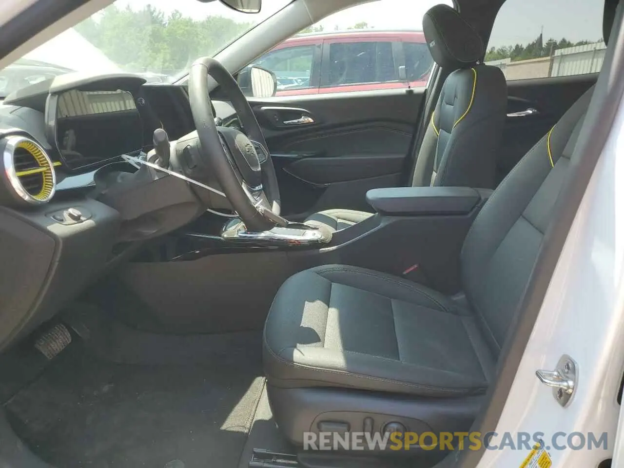 7 Photograph of a damaged car KL77LKEP2SC044927 CHEVROLET TRAX ACTIV 2025