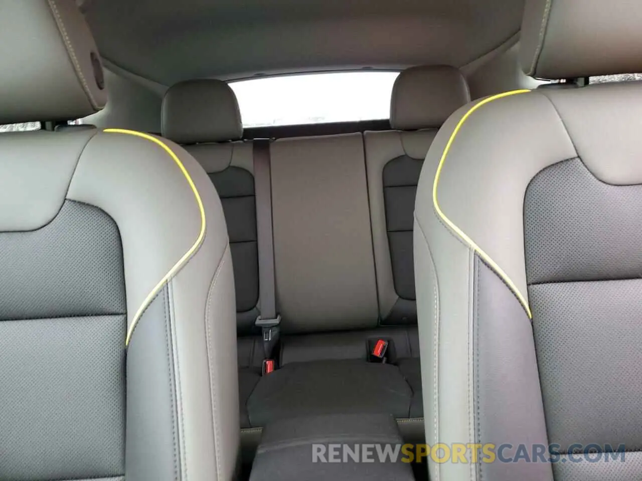 10 Фотография поврежденного автомобиля KL77LKEP7SC100960 CHEVROLET TRAX ACTIV 2025